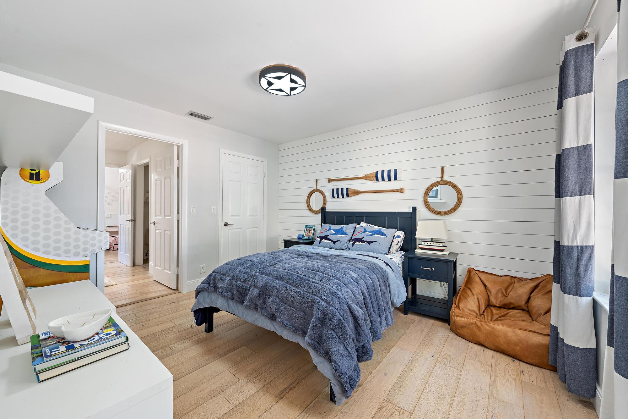 10101 Oak Bark, Palm Beach Gardens FL 33410