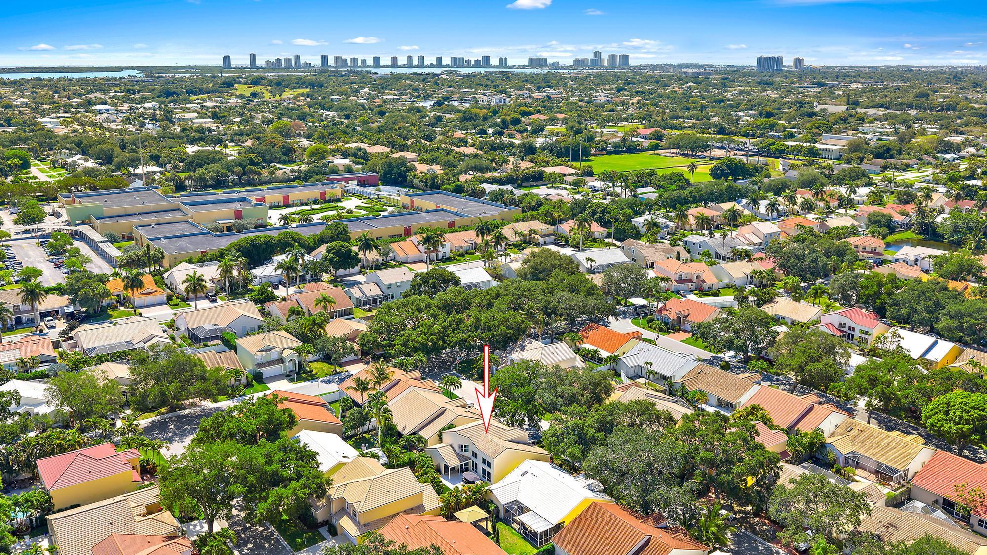10101 Oak Bark, Palm Beach Gardens FL 33410