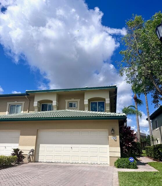 7842 Exeter, Tamarac FL 33321
