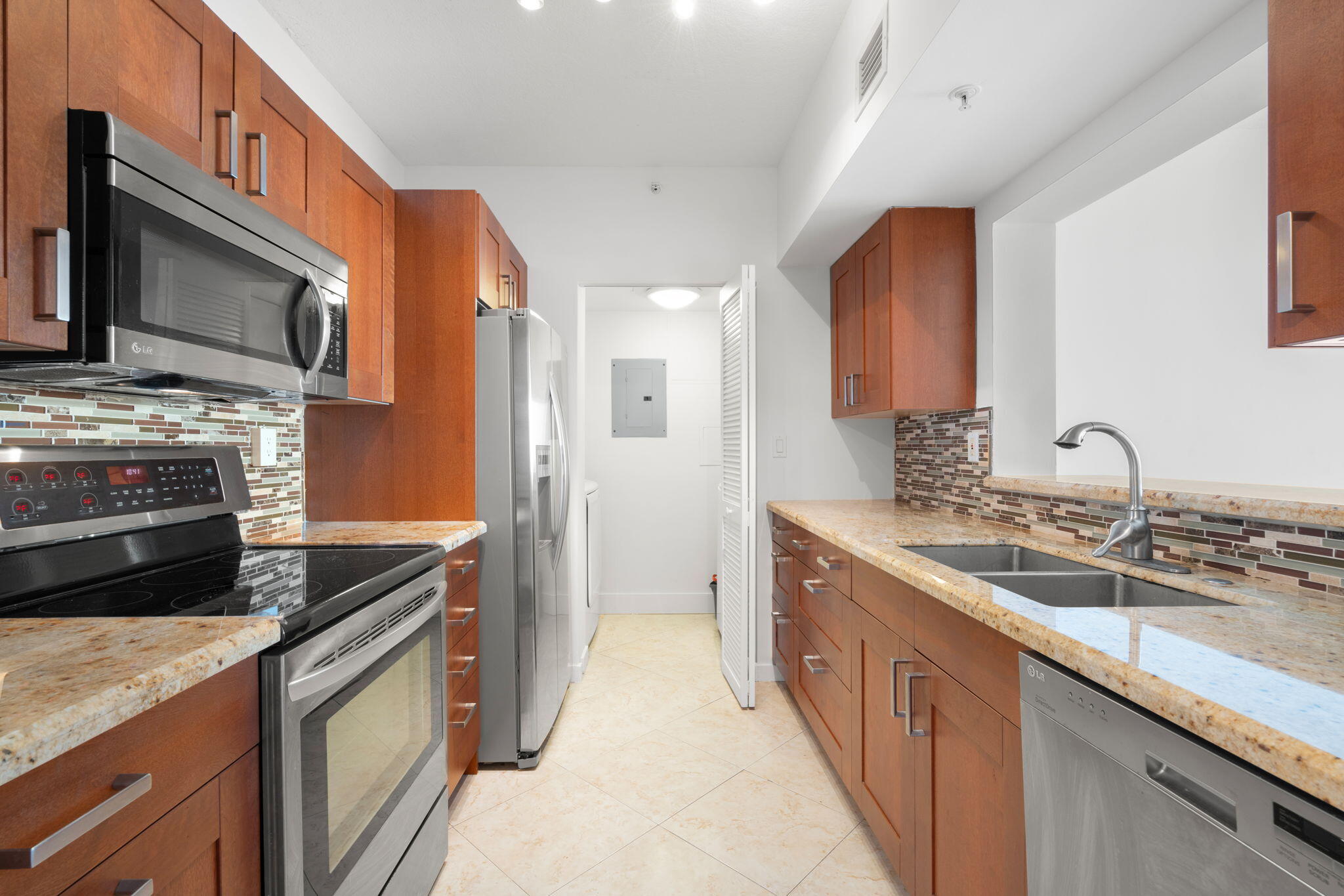 3020 NE 32nd #704, Fort Lauderdale FL 33308