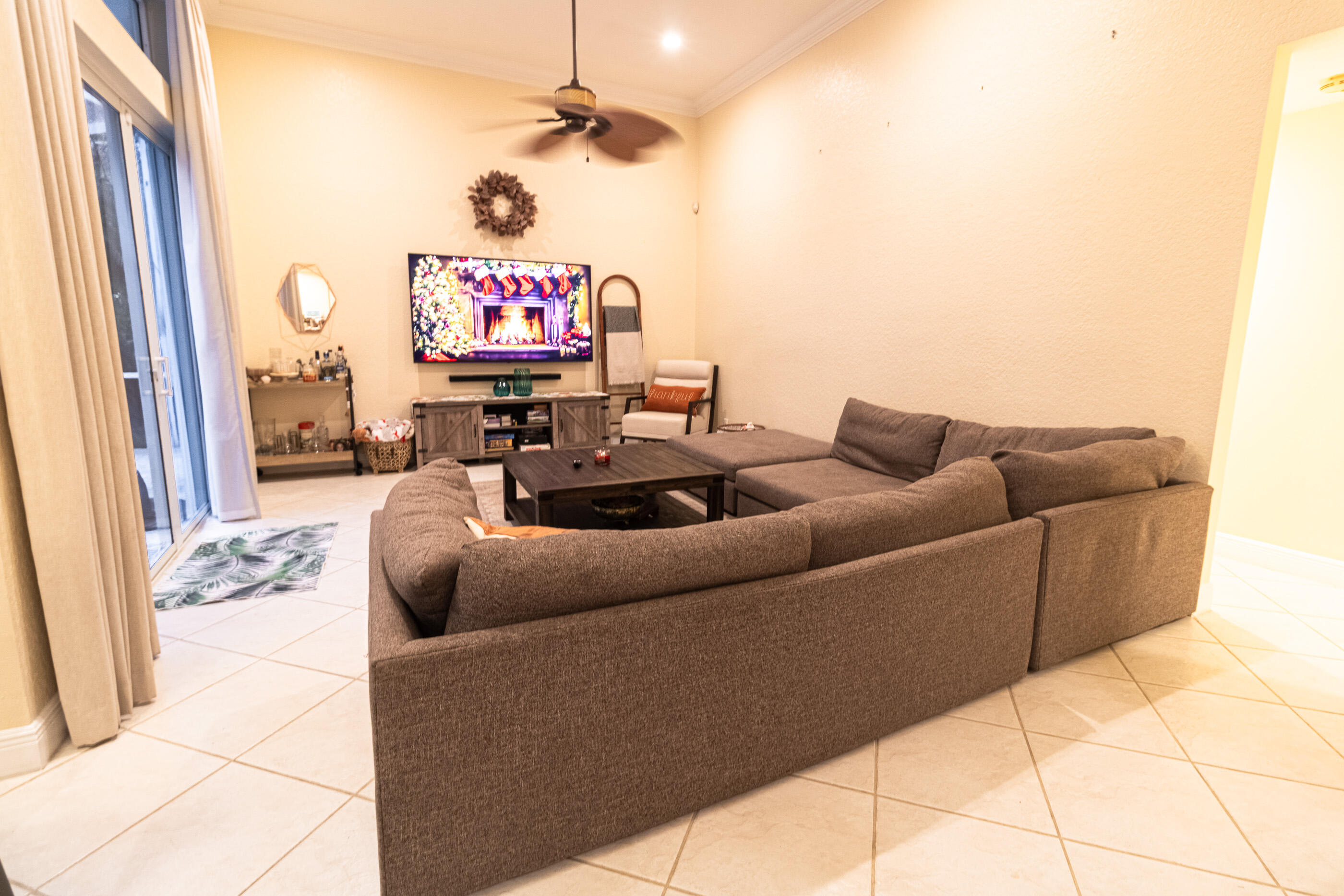 5062 Kensington, Coral Springs FL 33076