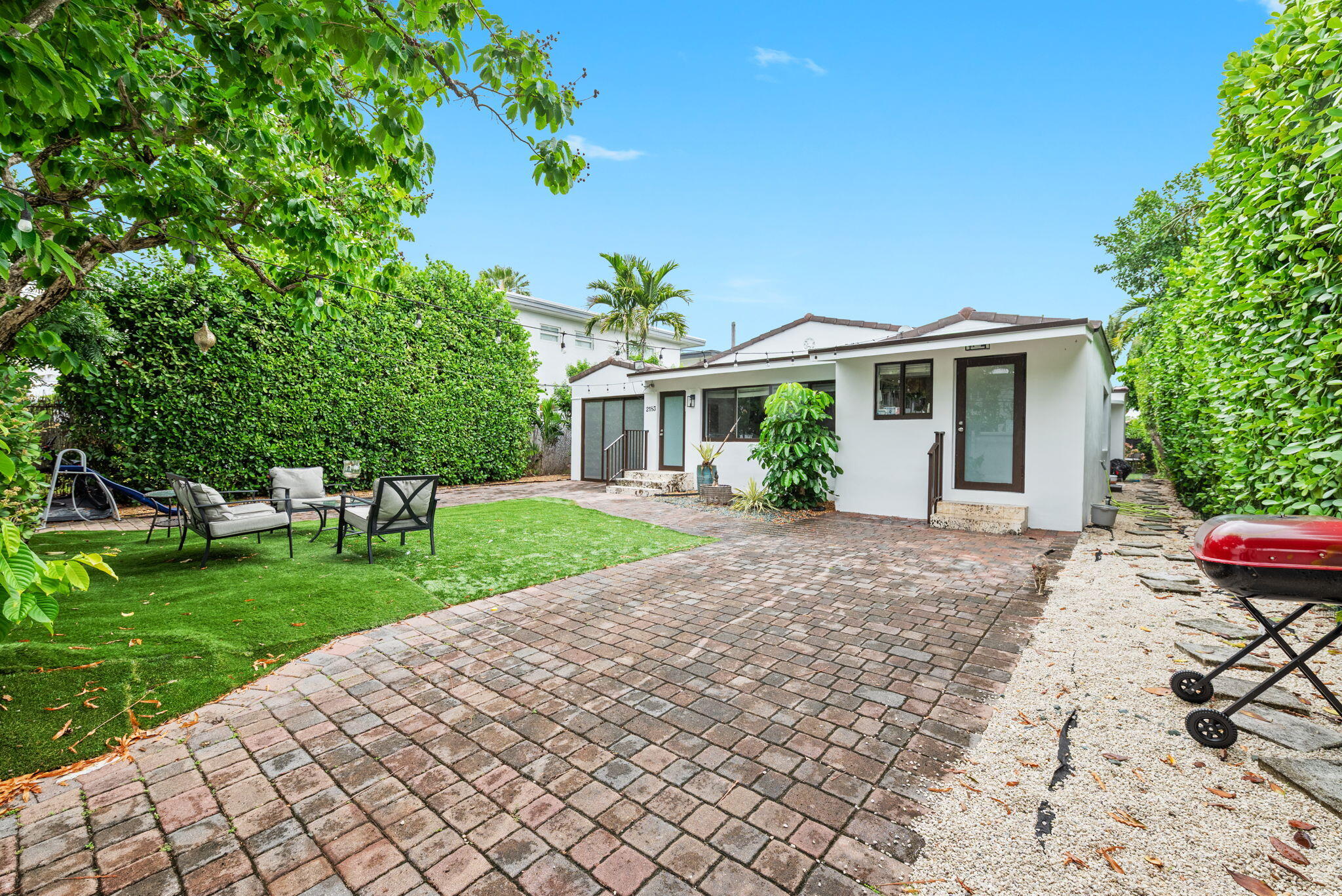 2183 Bay, Miami Beach FL 33141