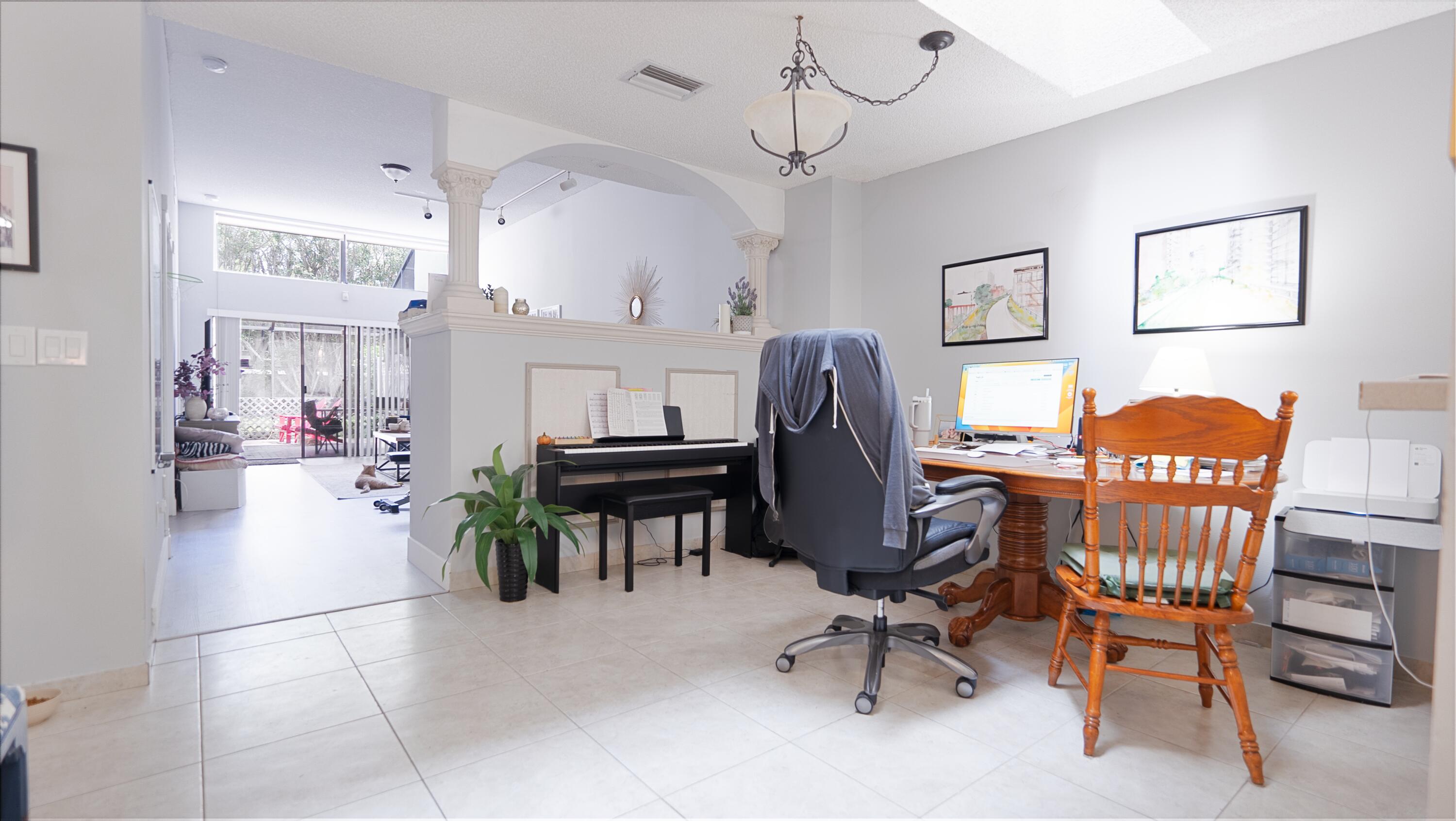 6680 Canary Palm, Boca Raton FL 33433