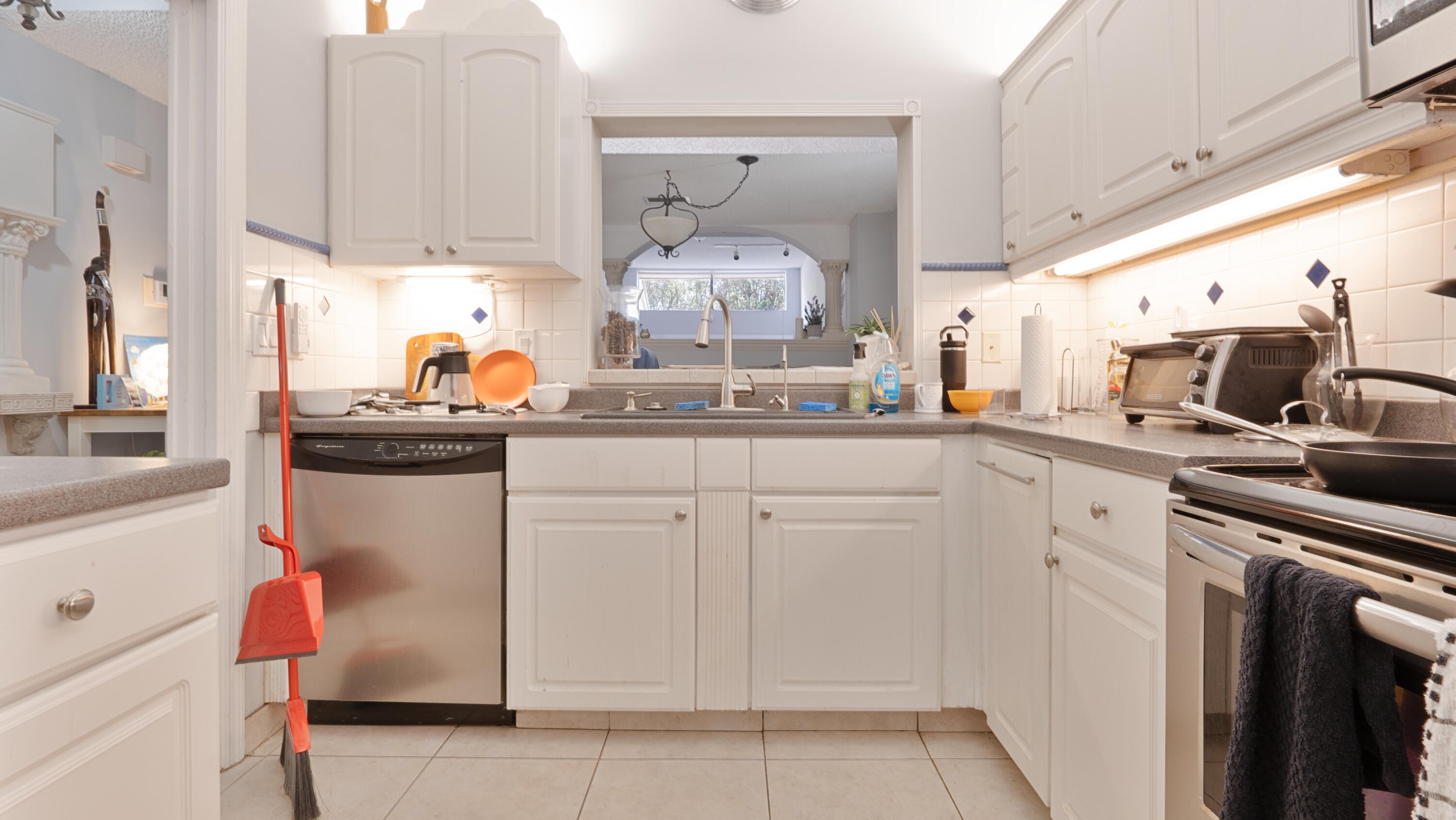 6680 Canary Palm, Boca Raton FL 33433