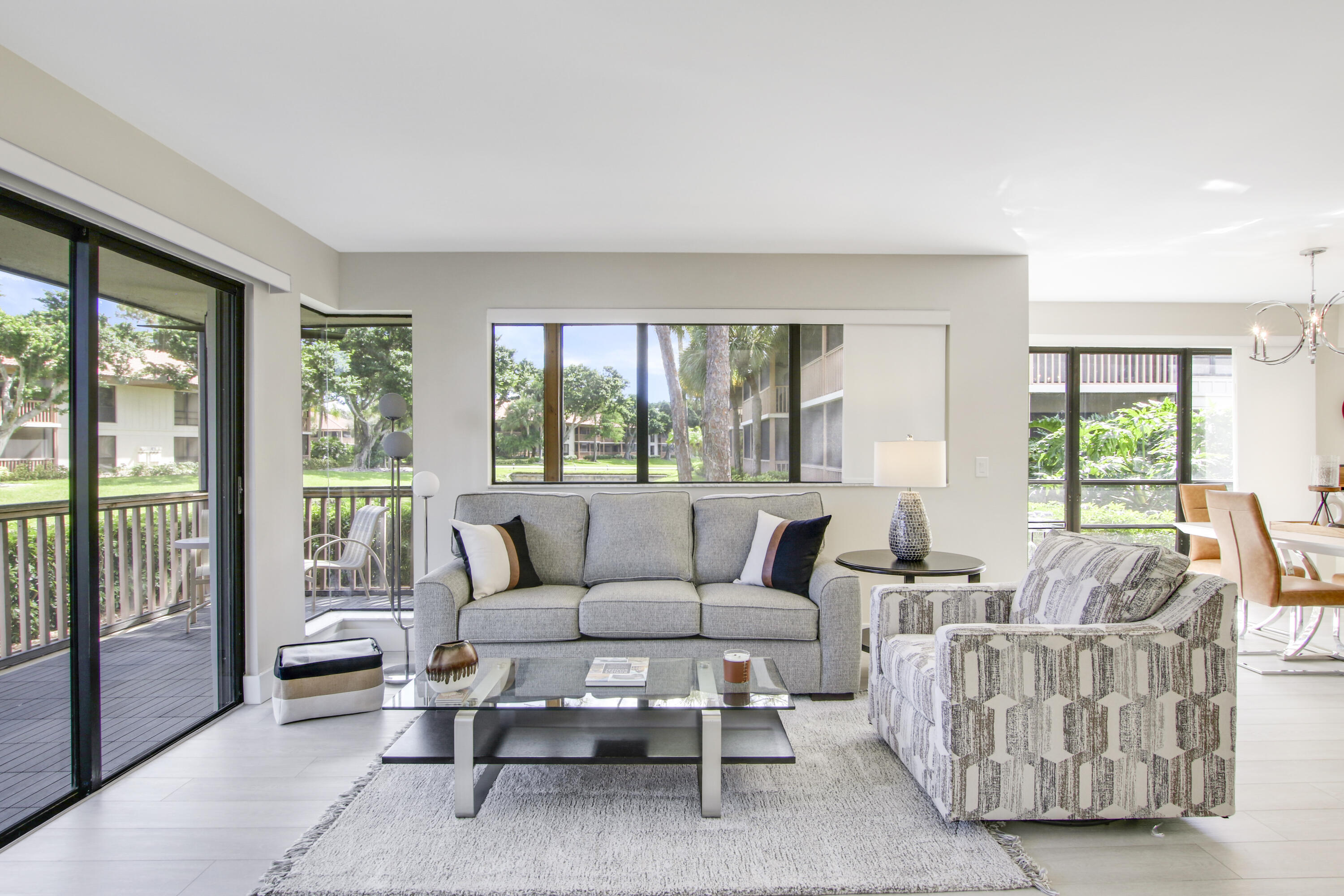 512 Brackenwood, Palm Beach Gardens FL 33418