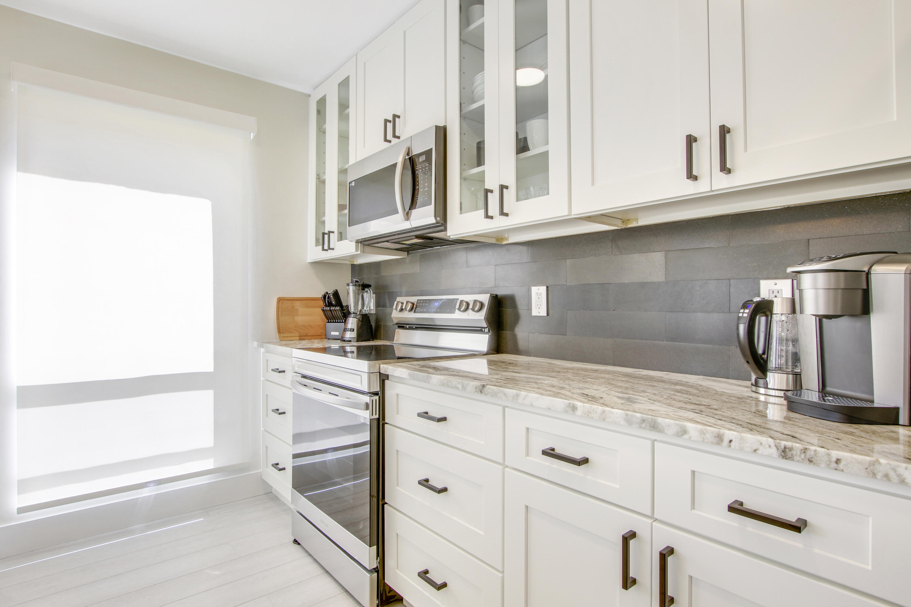 512 Brackenwood, Palm Beach Gardens FL 33418
