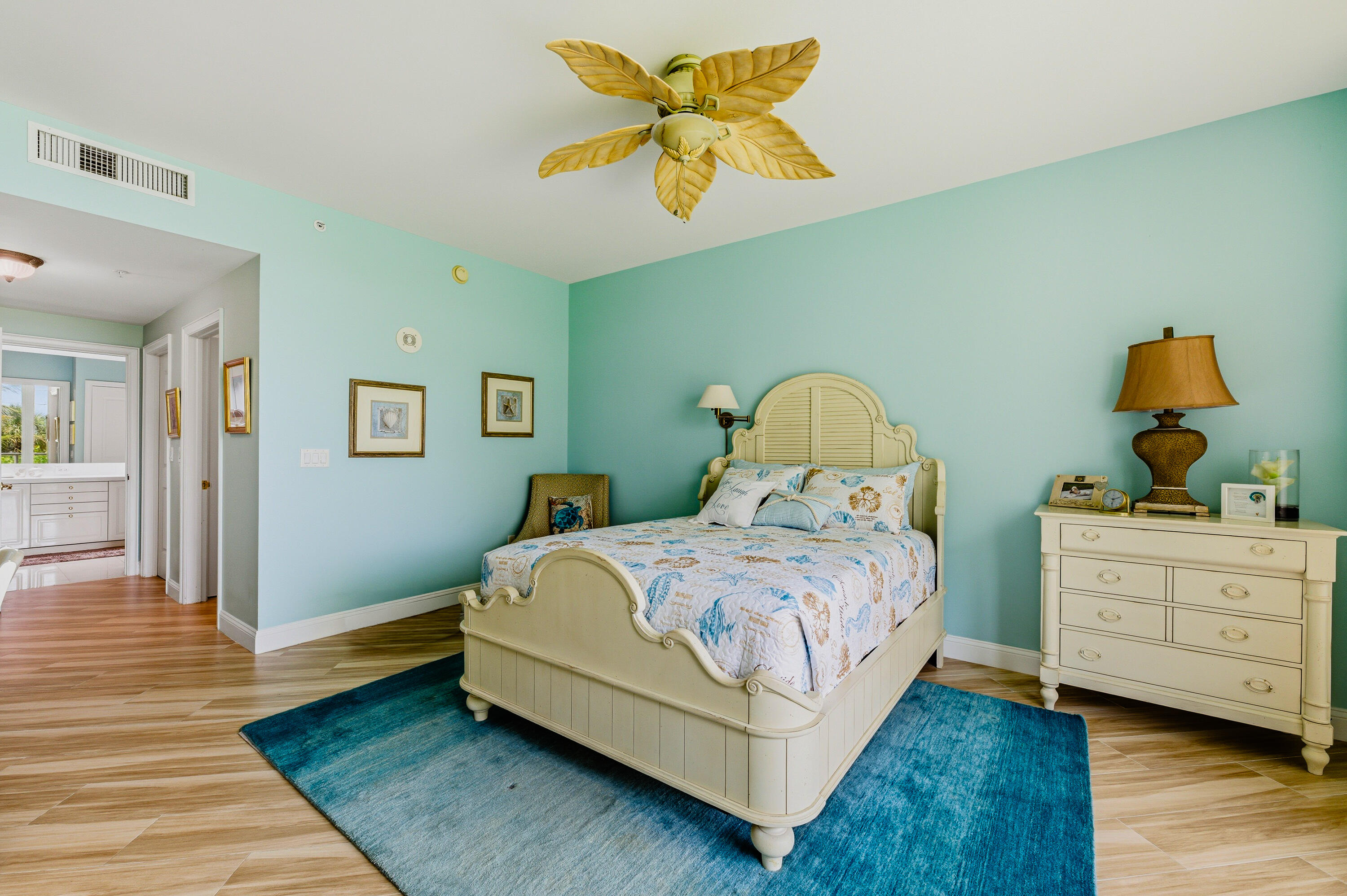 1063 Hillsboro Mile #210, Hillsboro Beach FL 33062