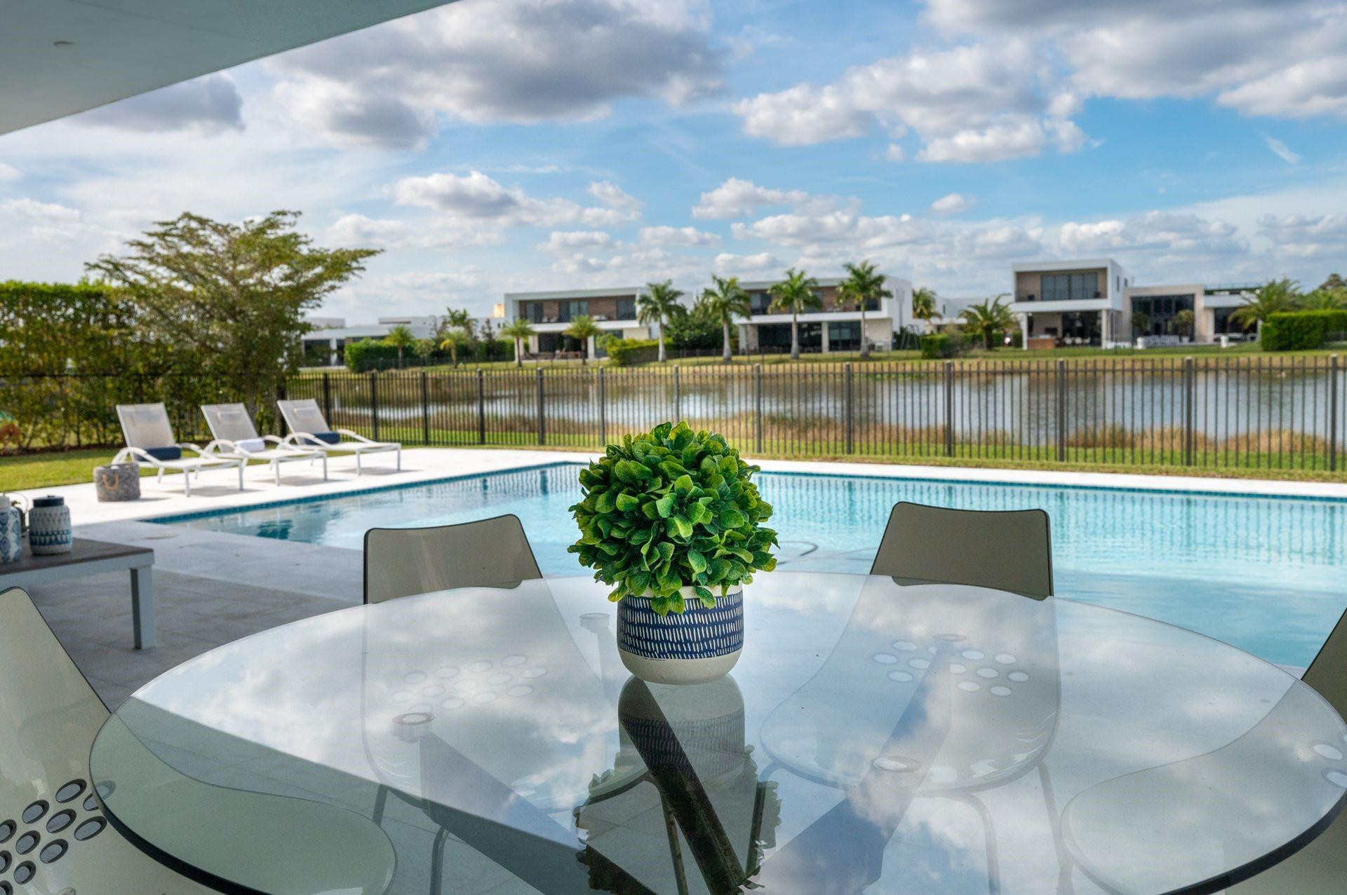 16553 Botaniko, Weston FL 33326