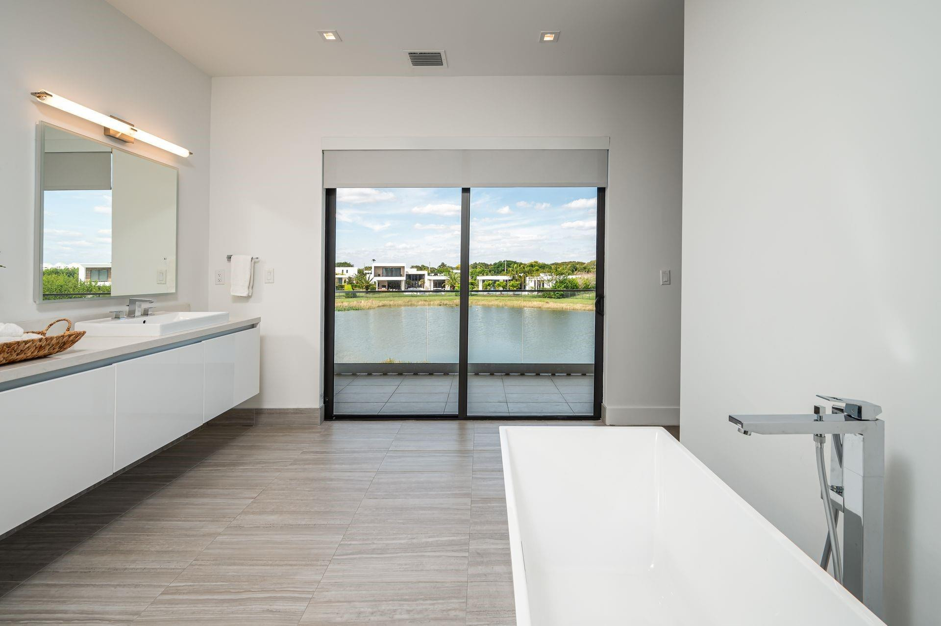 16553 Botaniko, Weston FL 33326