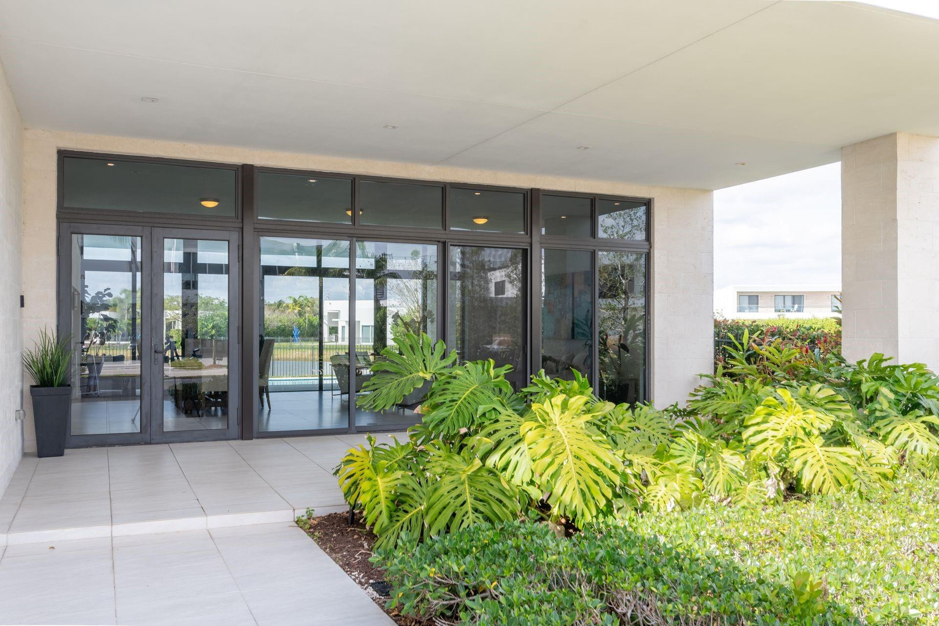 16553 Botaniko, Weston FL 33326