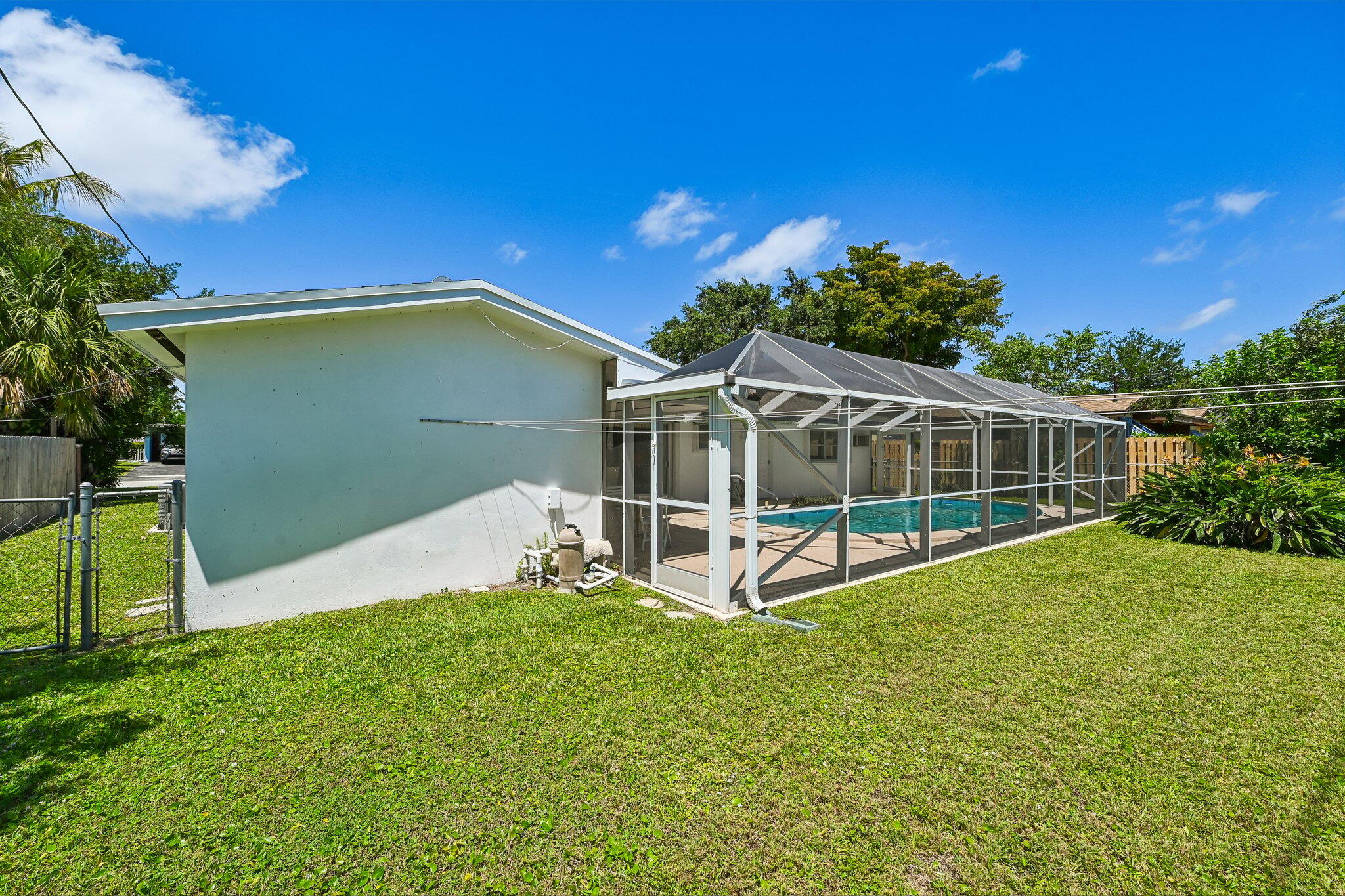 804 SE 16th, Deerfield Beach FL 33441