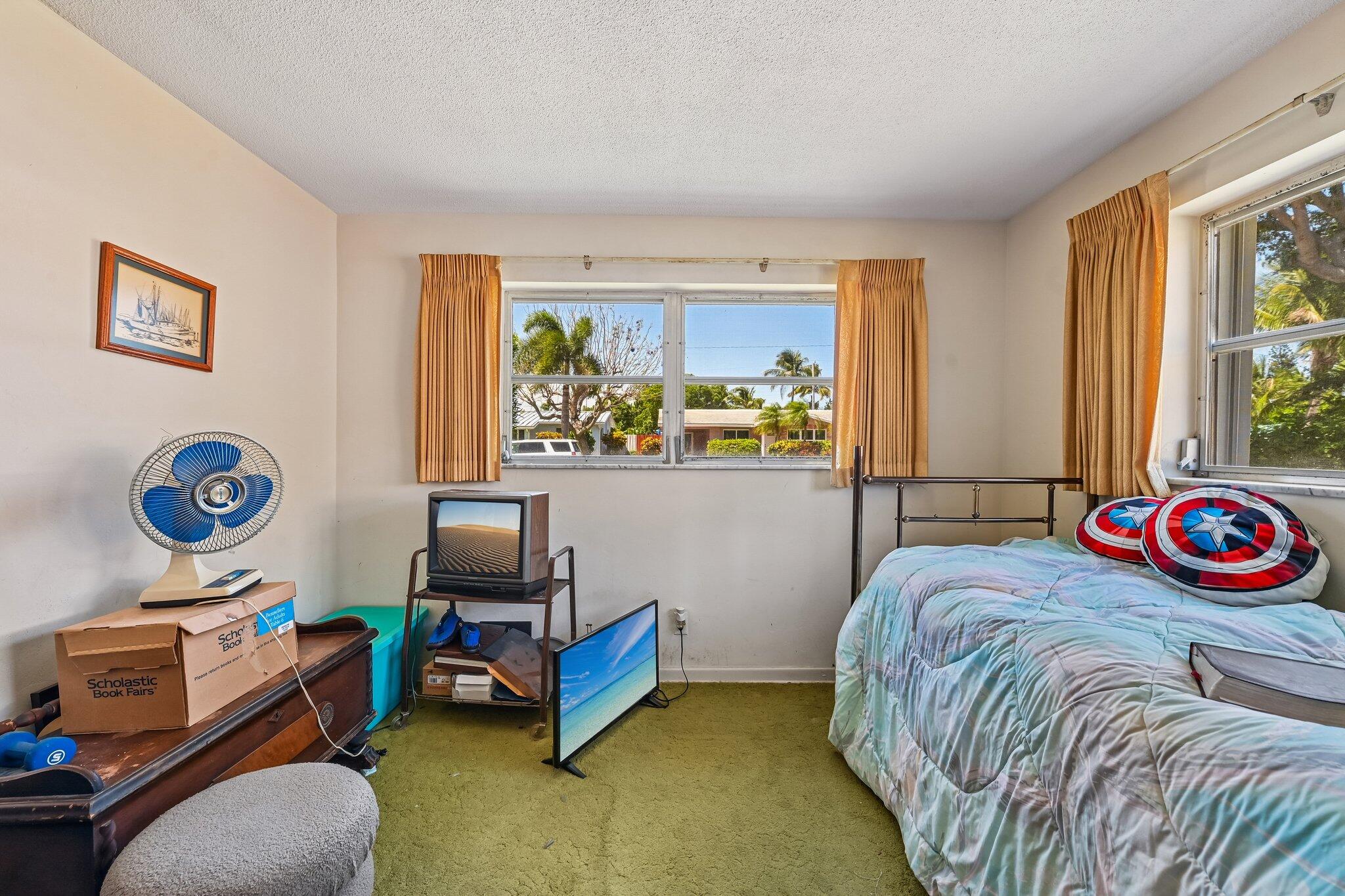 804 SE 16th, Deerfield Beach FL 33441