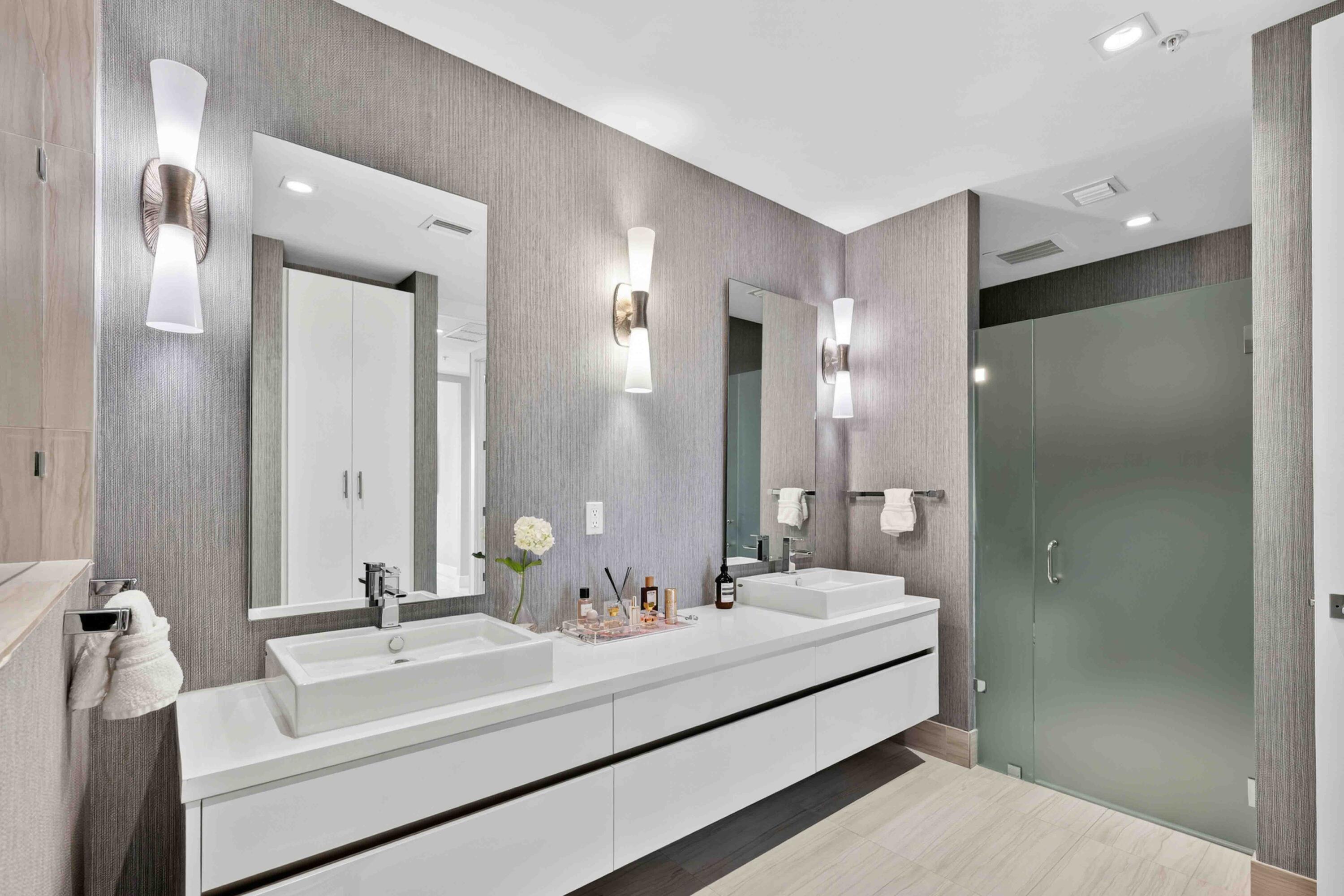 155 E Boca Raton #611, Boca Raton FL 33432