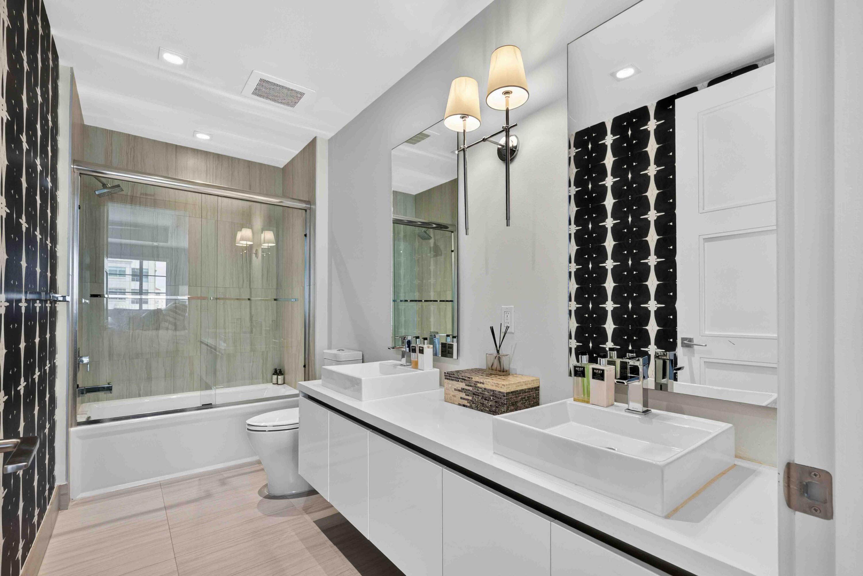 155 E Boca Raton #611, Boca Raton FL 33432