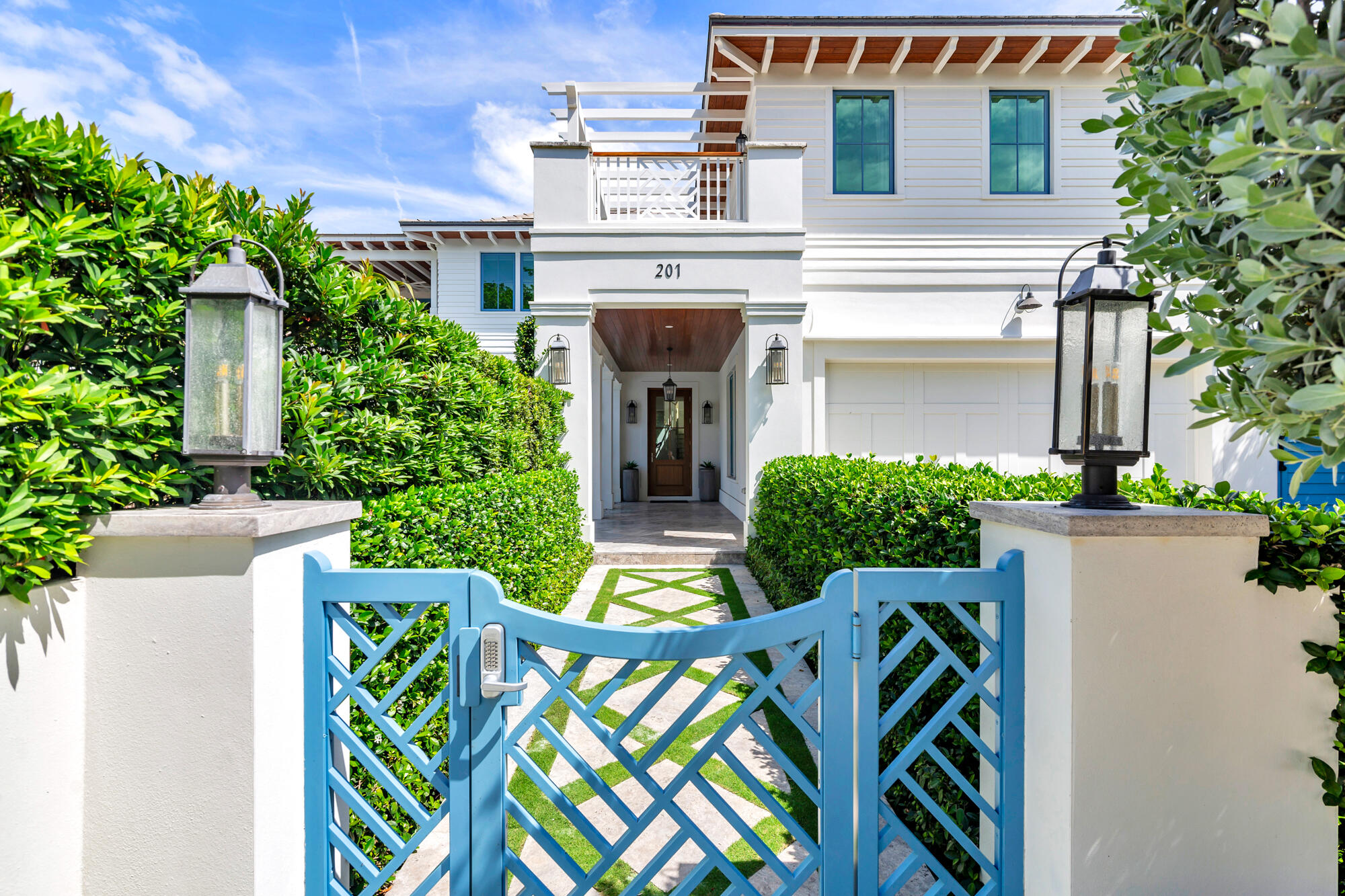 201 Puritan, West Palm Beach FL 33405