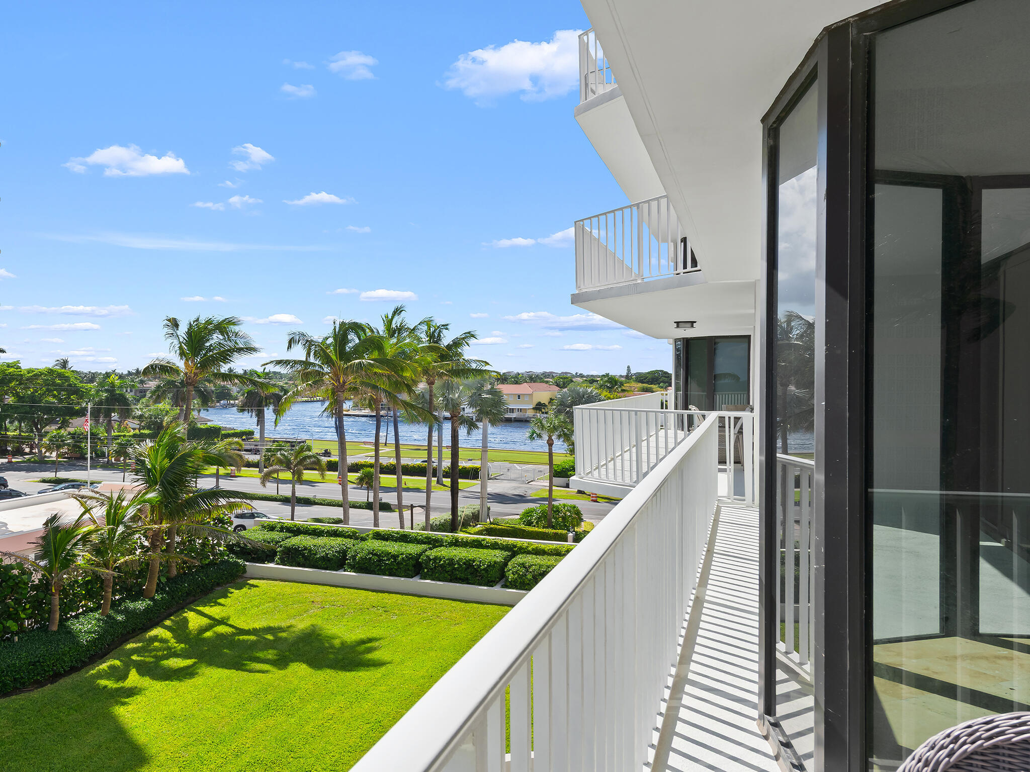 2917 S Ocean #304, Highland Beach FL 33487
