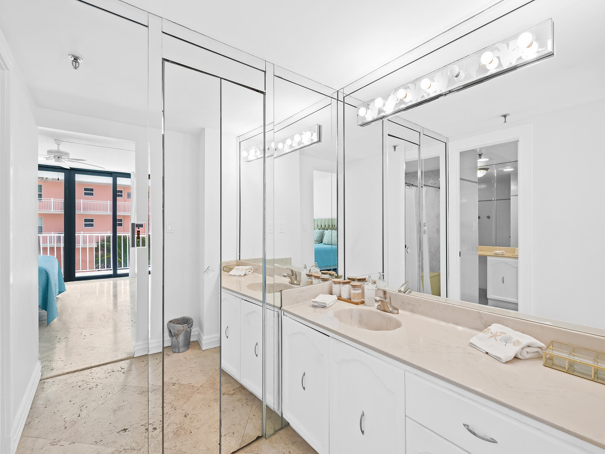 2917 S Ocean #304, Highland Beach FL 33487