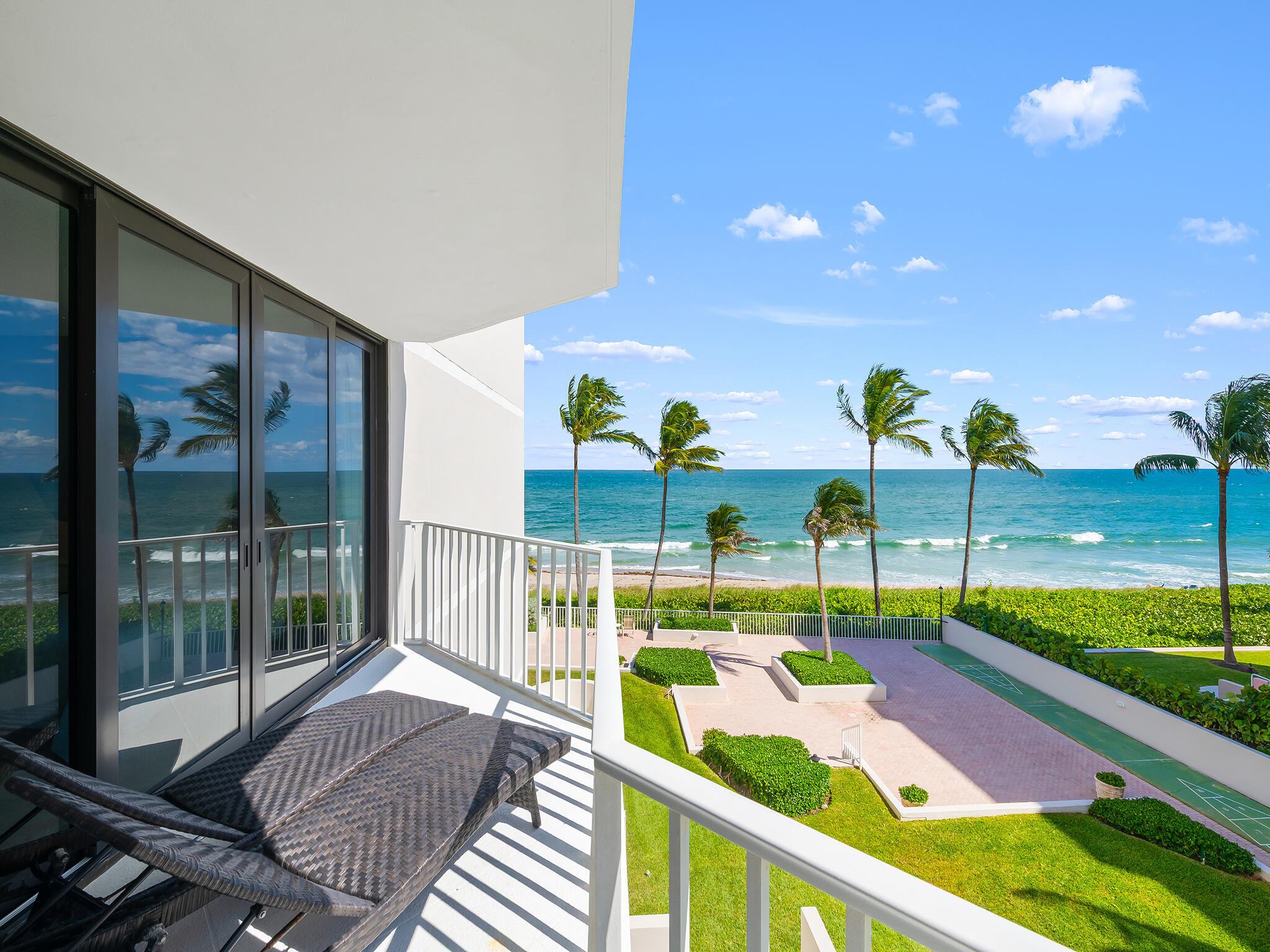 2917 S Ocean #304, Highland Beach FL 33487