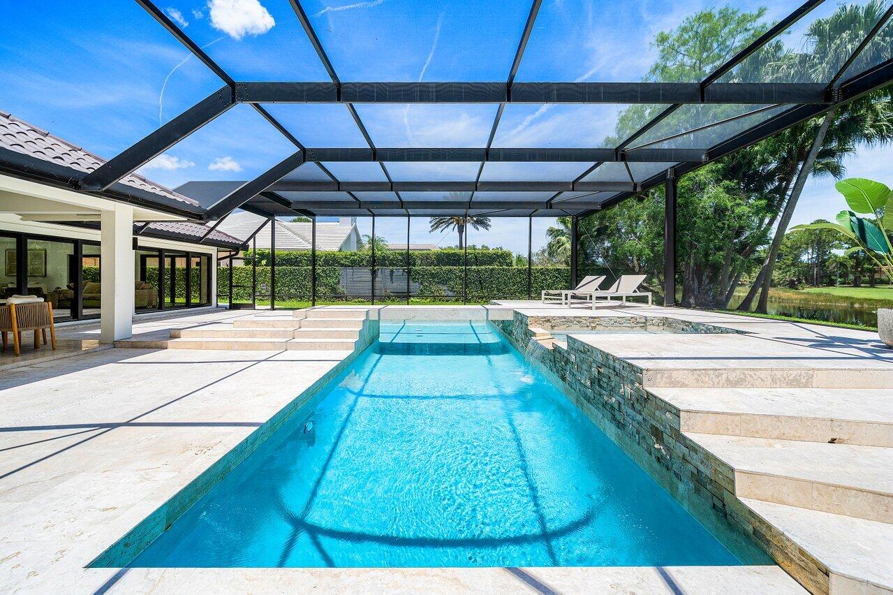 1648 Breakers West, West Palm Beach FL 33411