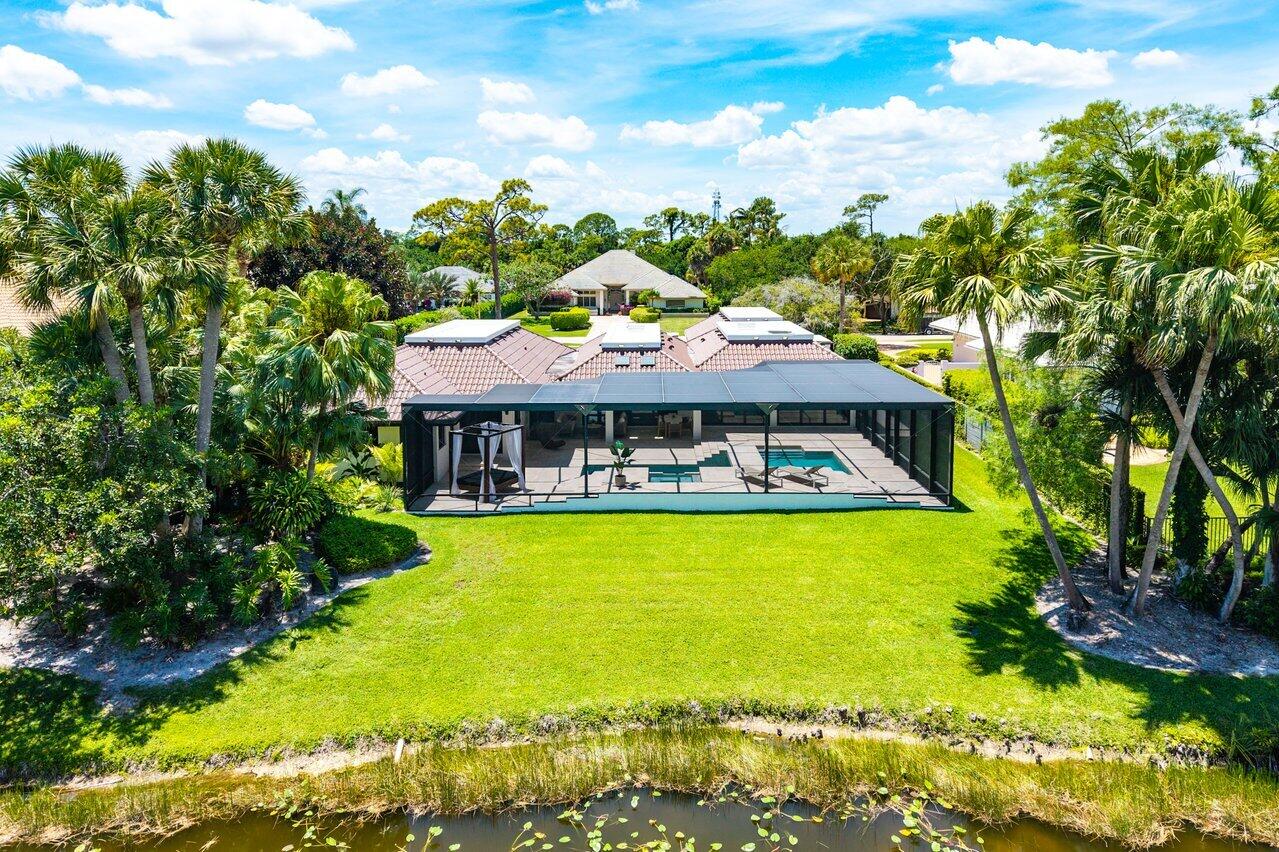 1648 Breakers West, West Palm Beach FL 33411