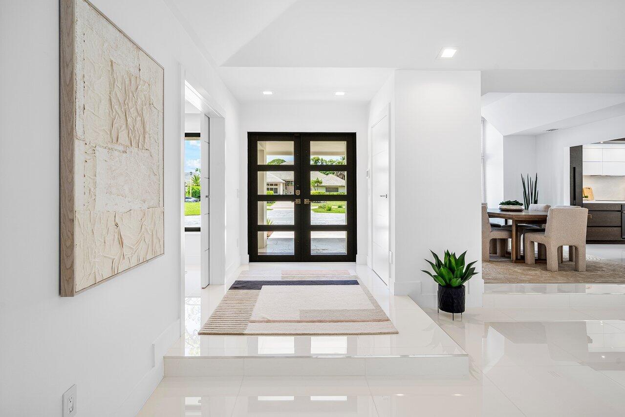 1648 Breakers West, West Palm Beach FL 33411