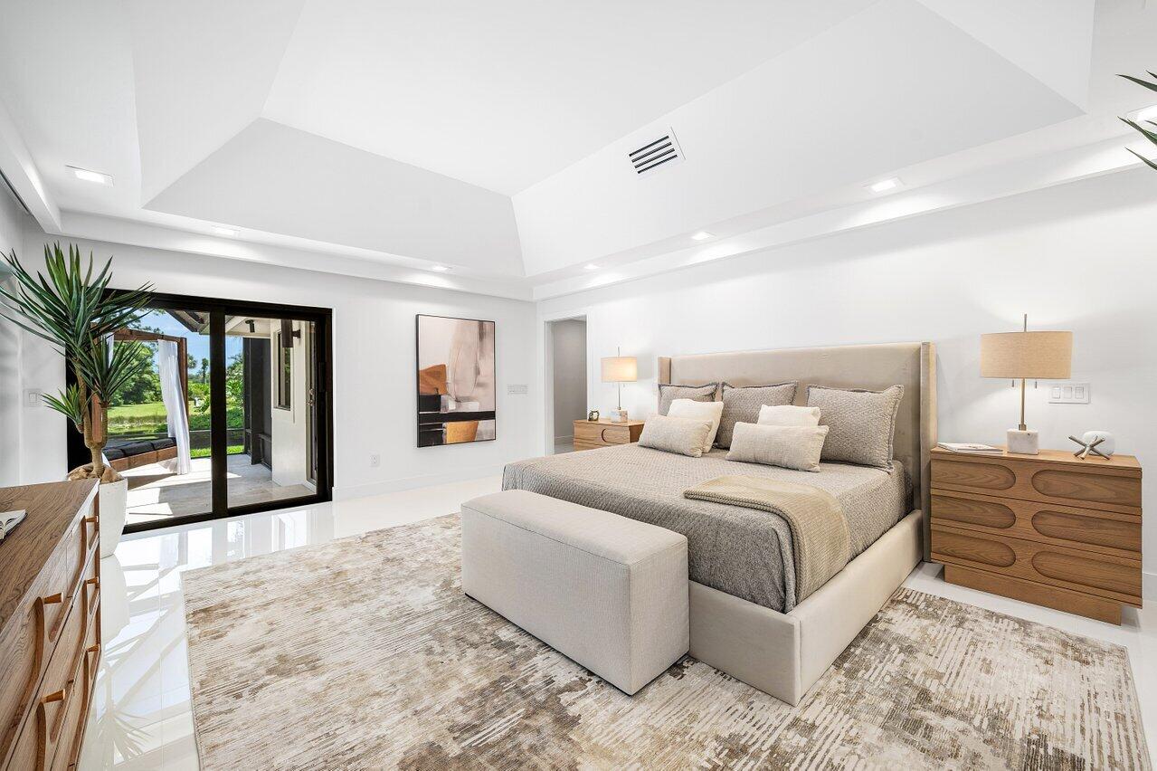 1648 Breakers West, West Palm Beach FL 33411