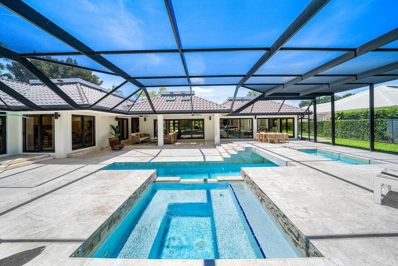 1648 Breakers West, West Palm Beach FL 33411
