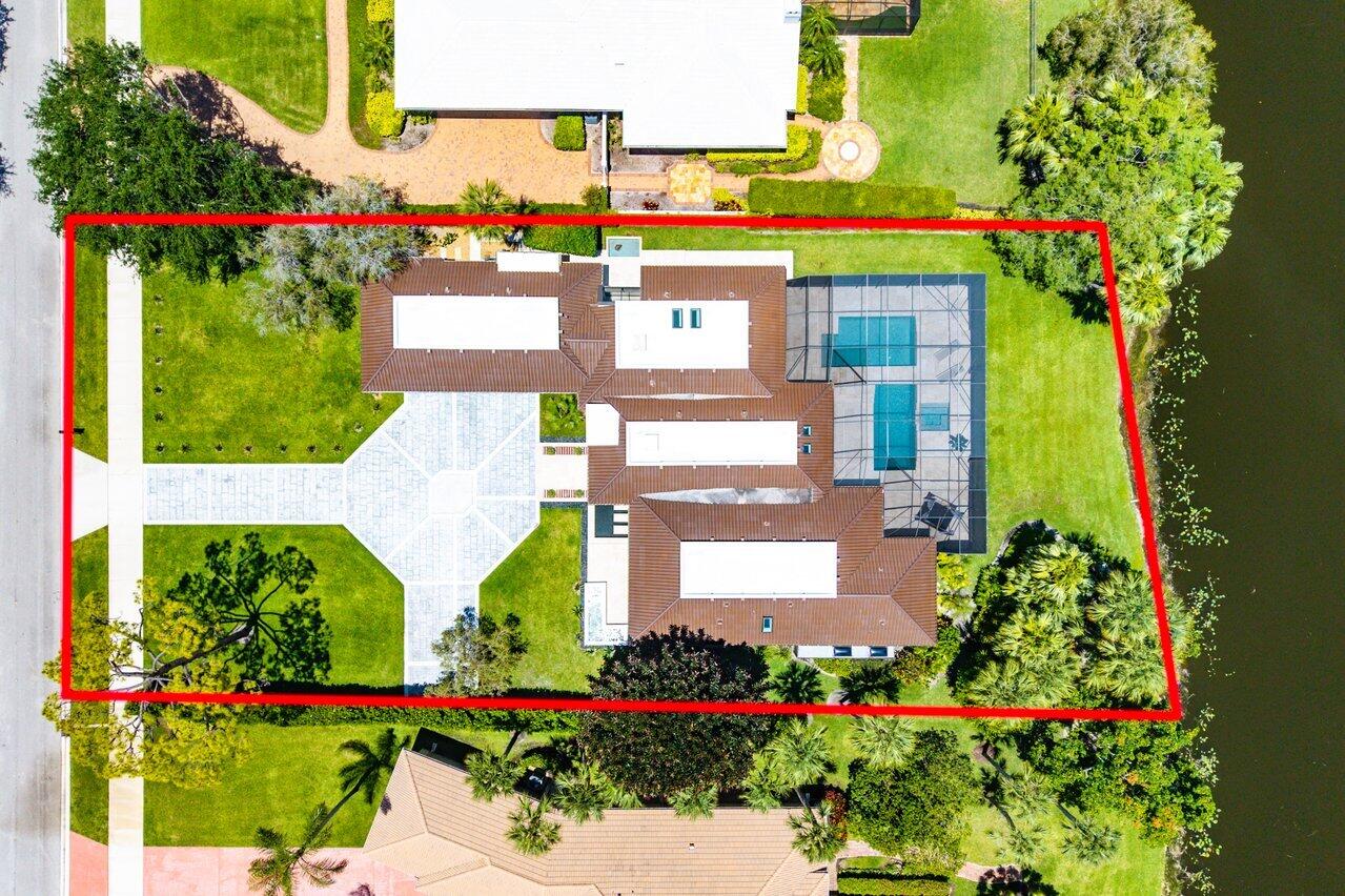 1648 Breakers West, West Palm Beach FL 33411