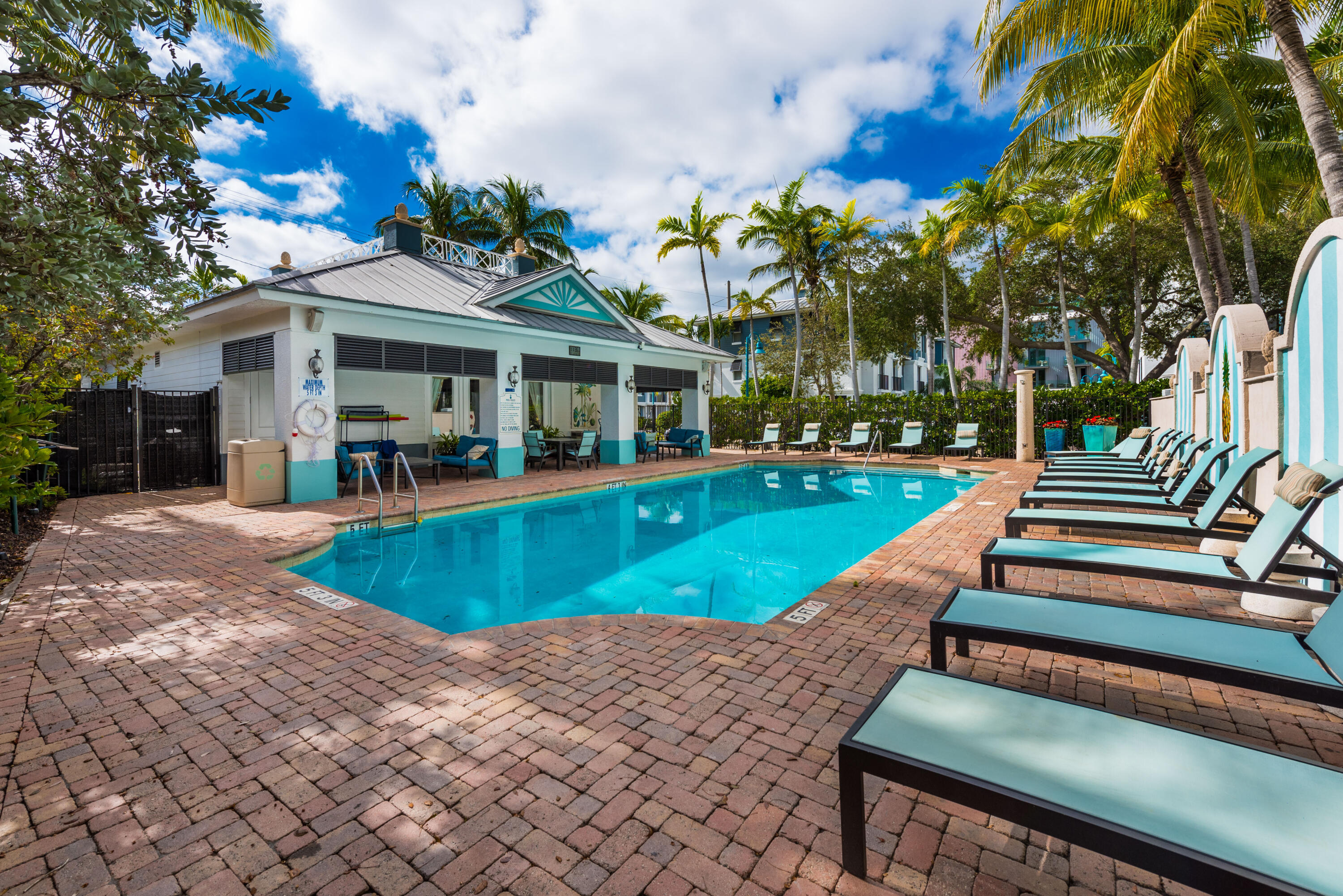 255 NE 3rd #2212, Delray Beach FL 33444