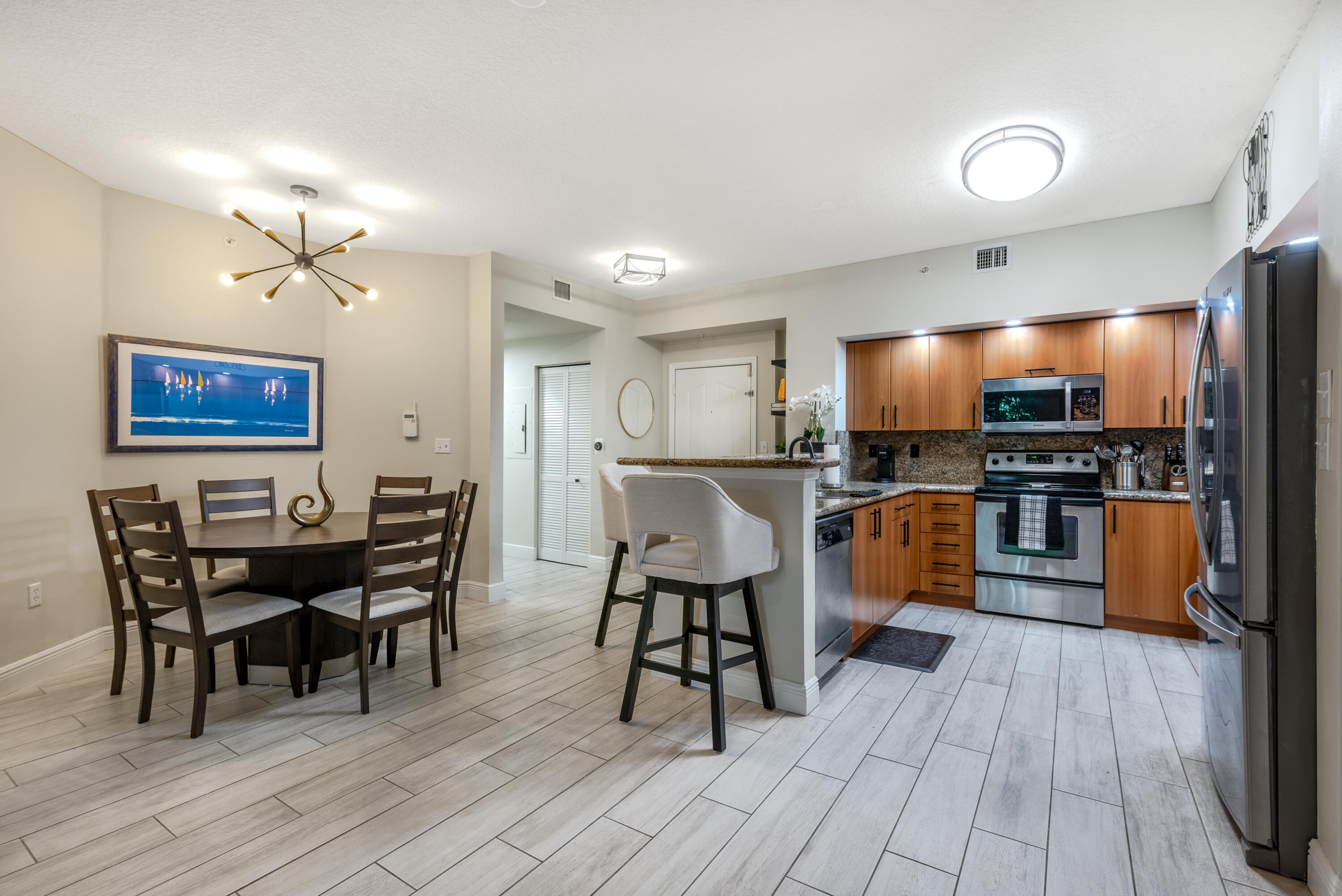 255 NE 3rd #2212, Delray Beach FL 33444
