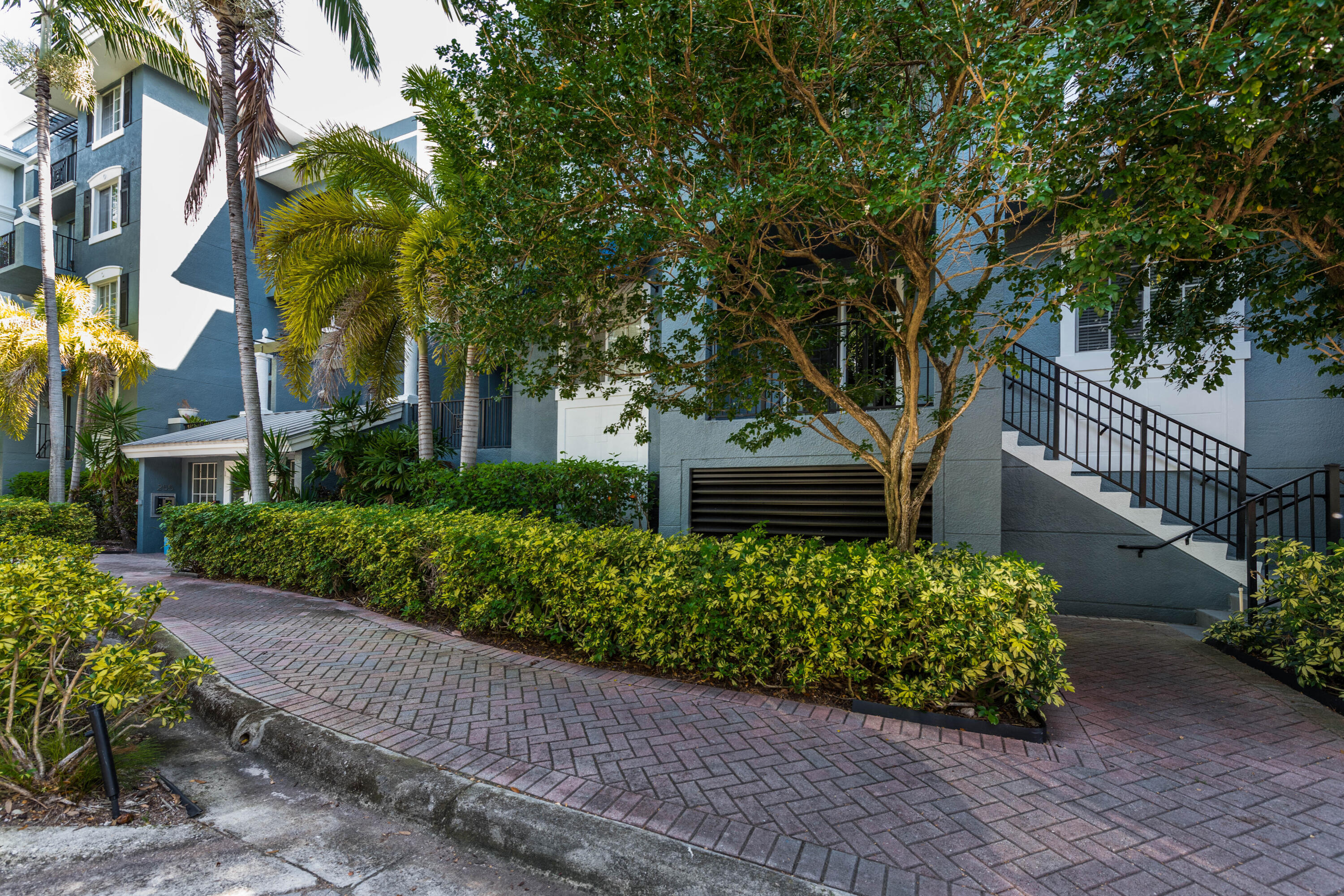 255 NE 3rd #2212, Delray Beach FL 33444
