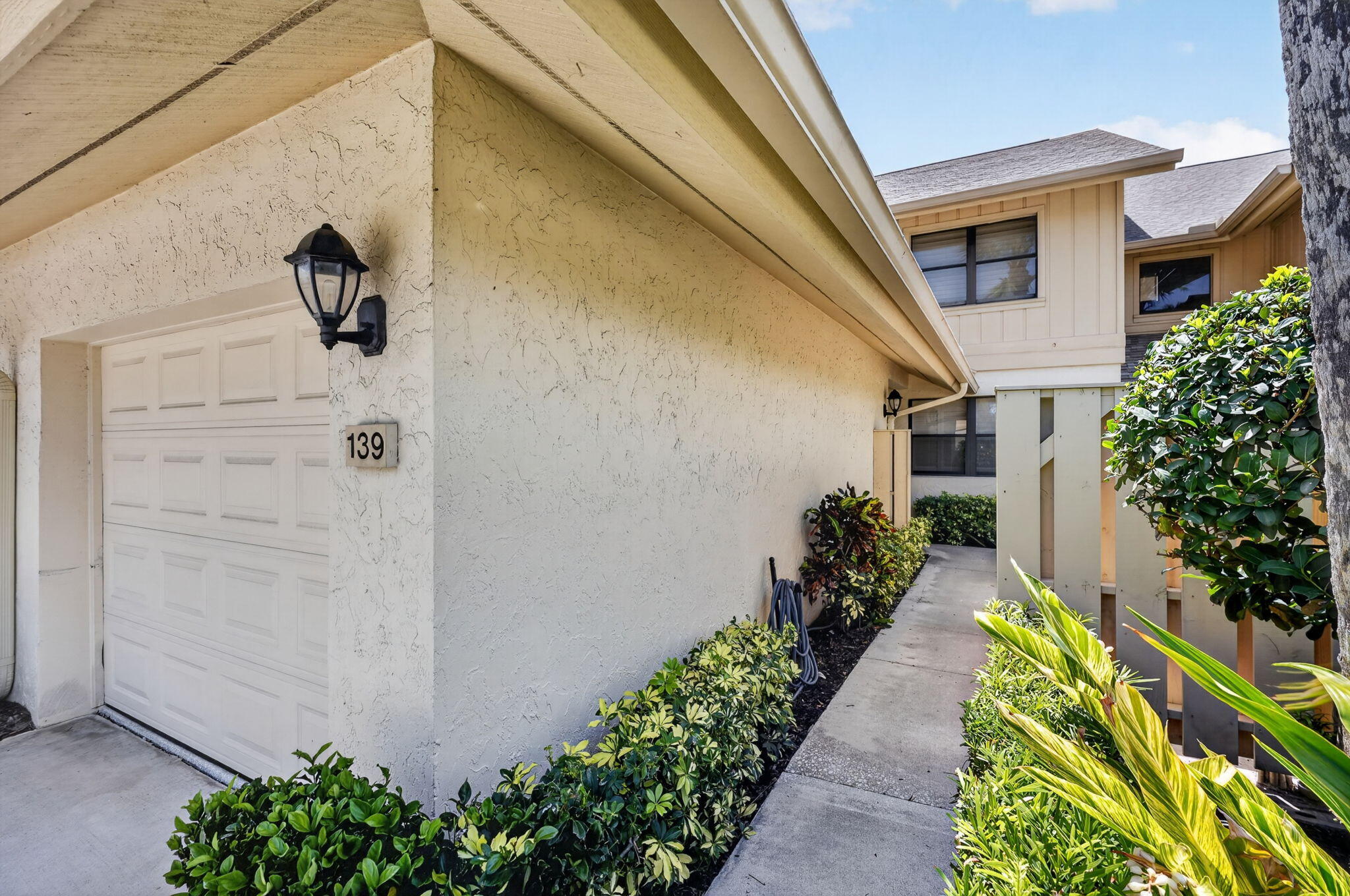 16997 Waterbend #139, Jupiter FL 33477