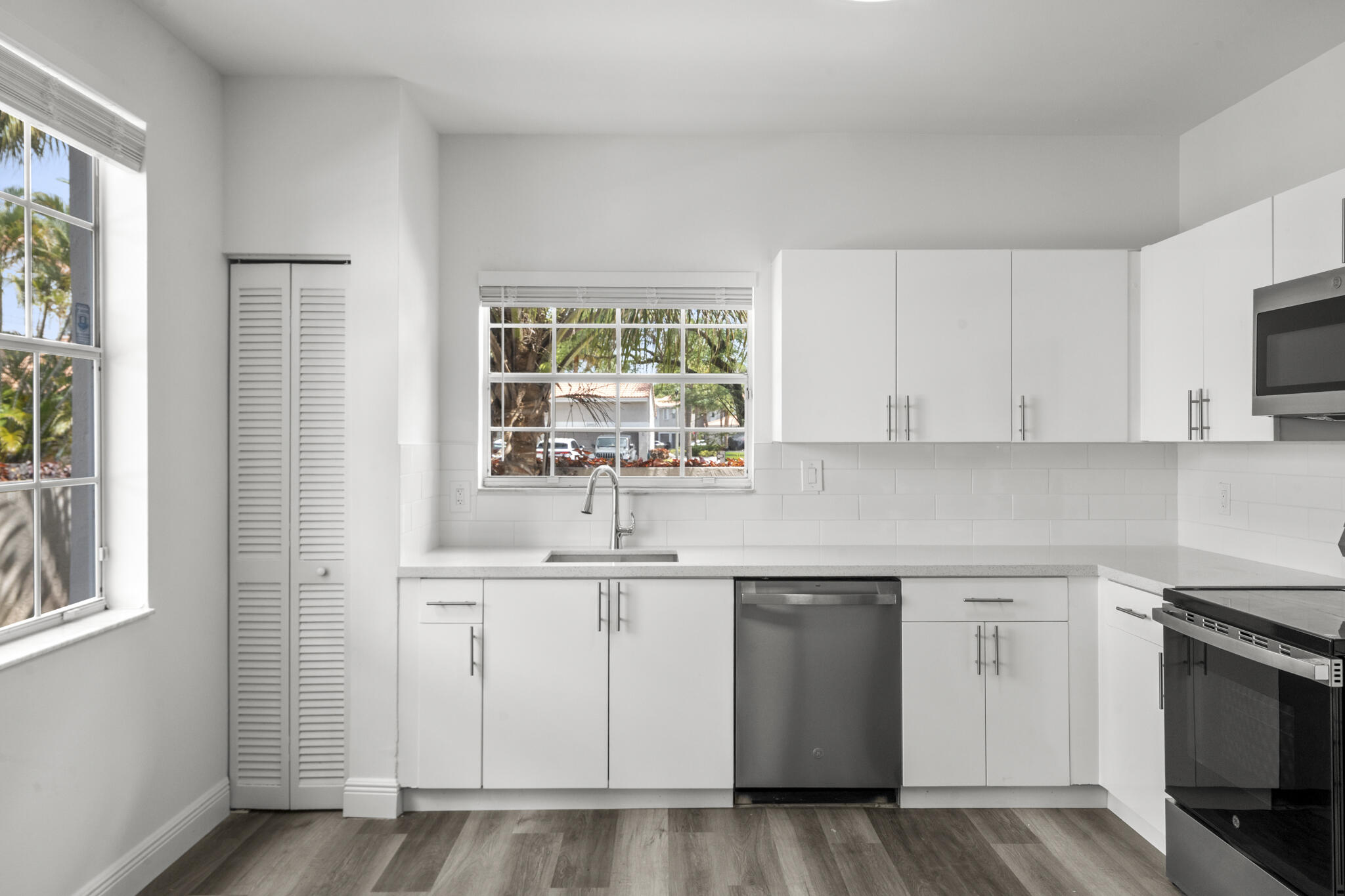 20970 Via  Olander #D, Boca Raton FL 33428