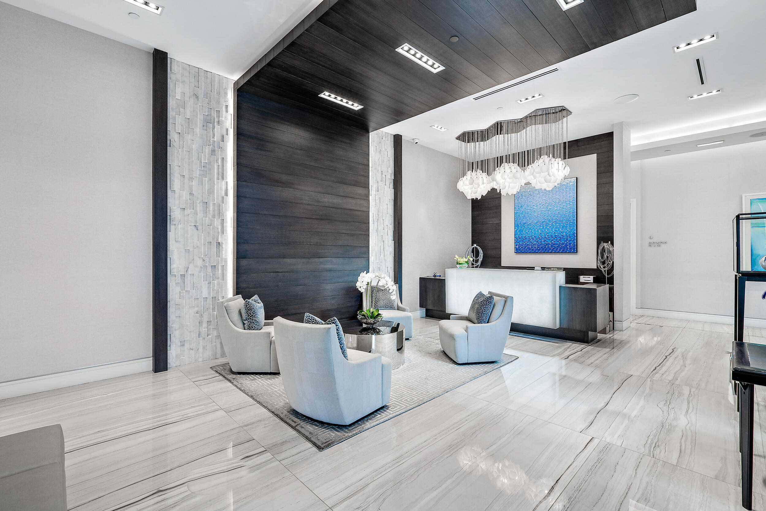1 Water Club #704, North Palm Beach FL 33408