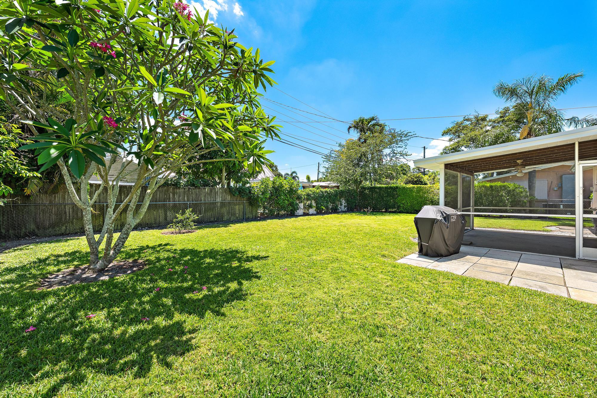 272 Holly, Palm Beach Gardens FL 33410