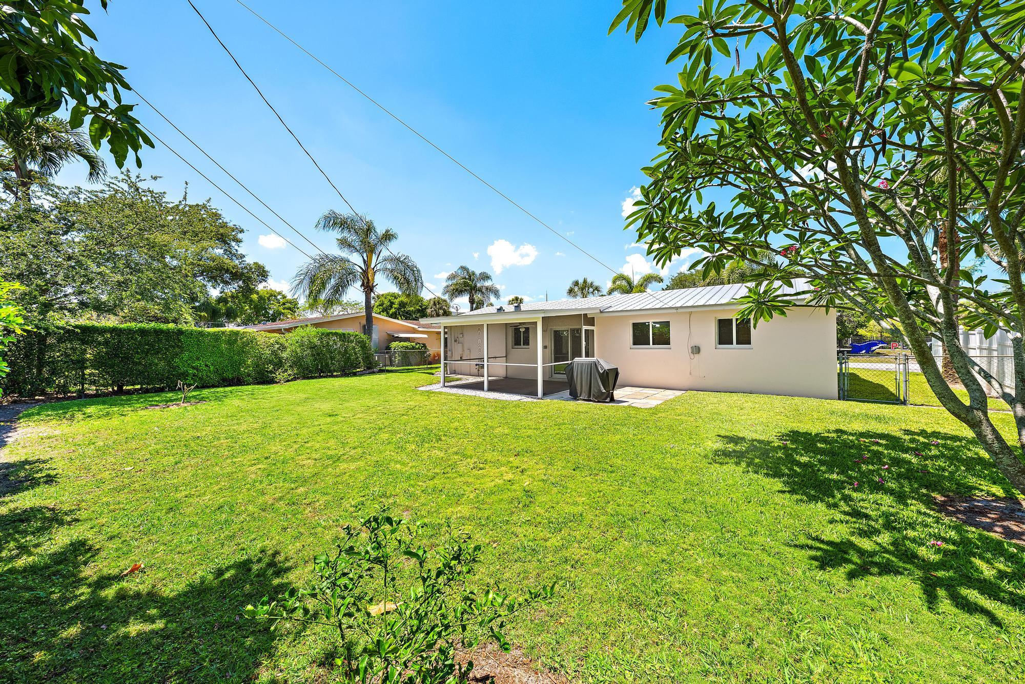 272 Holly, Palm Beach Gardens FL 33410