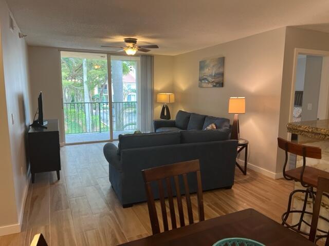160 Yacht Club 206 #206, Hypoluxo FL 33462
