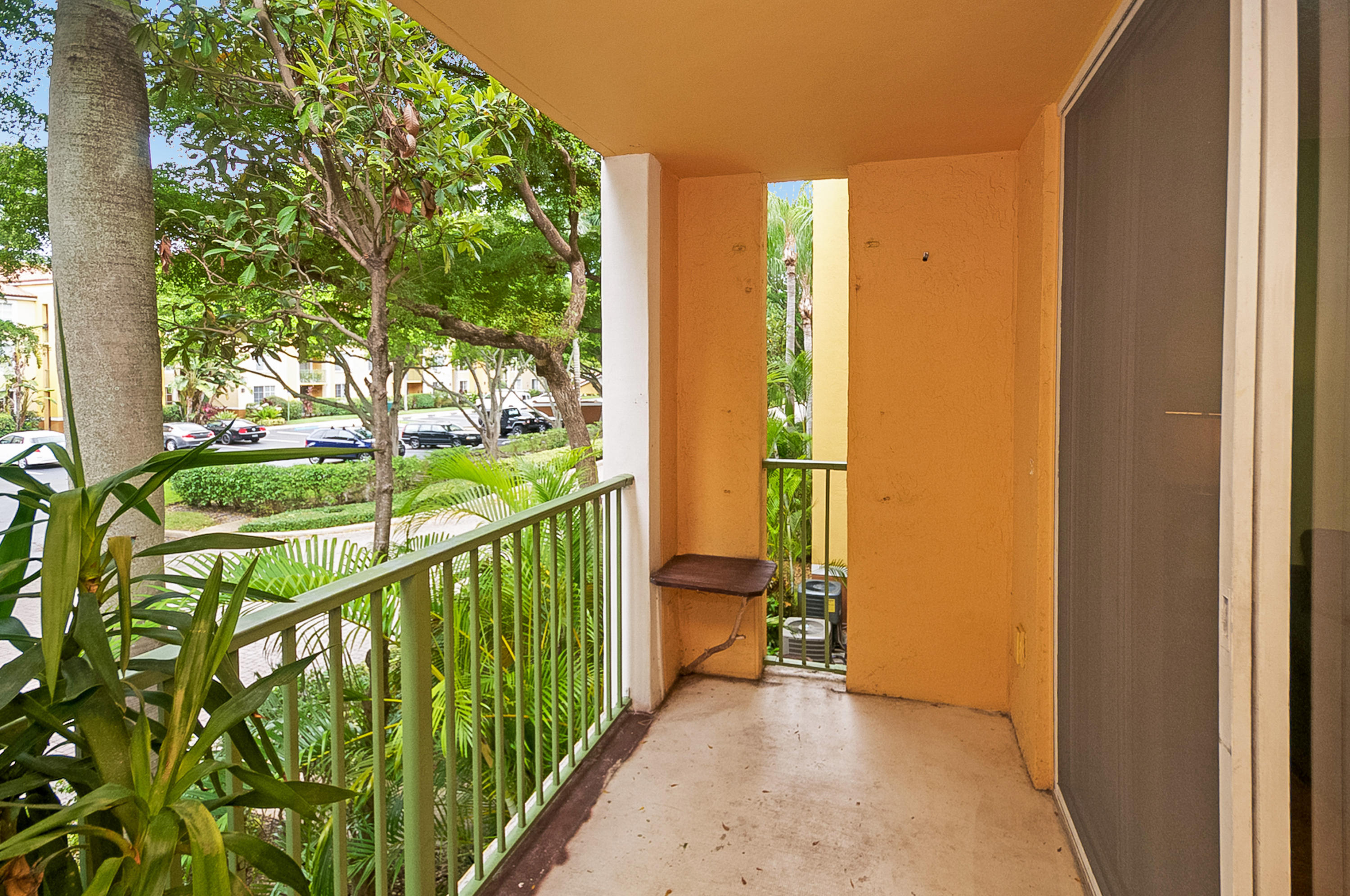 160 Yacht Club 206 #206, Hypoluxo FL 33462