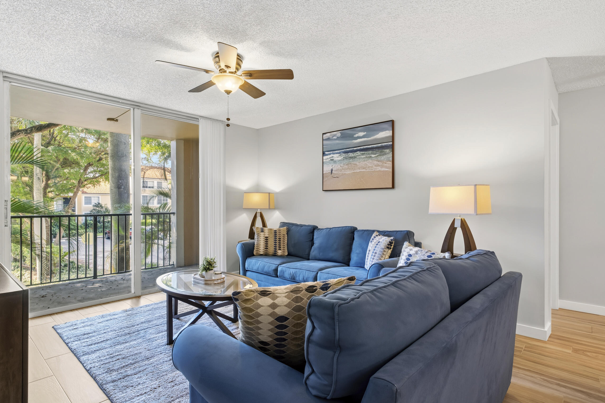 160 Yacht Club 206 #206, Hypoluxo FL 33462