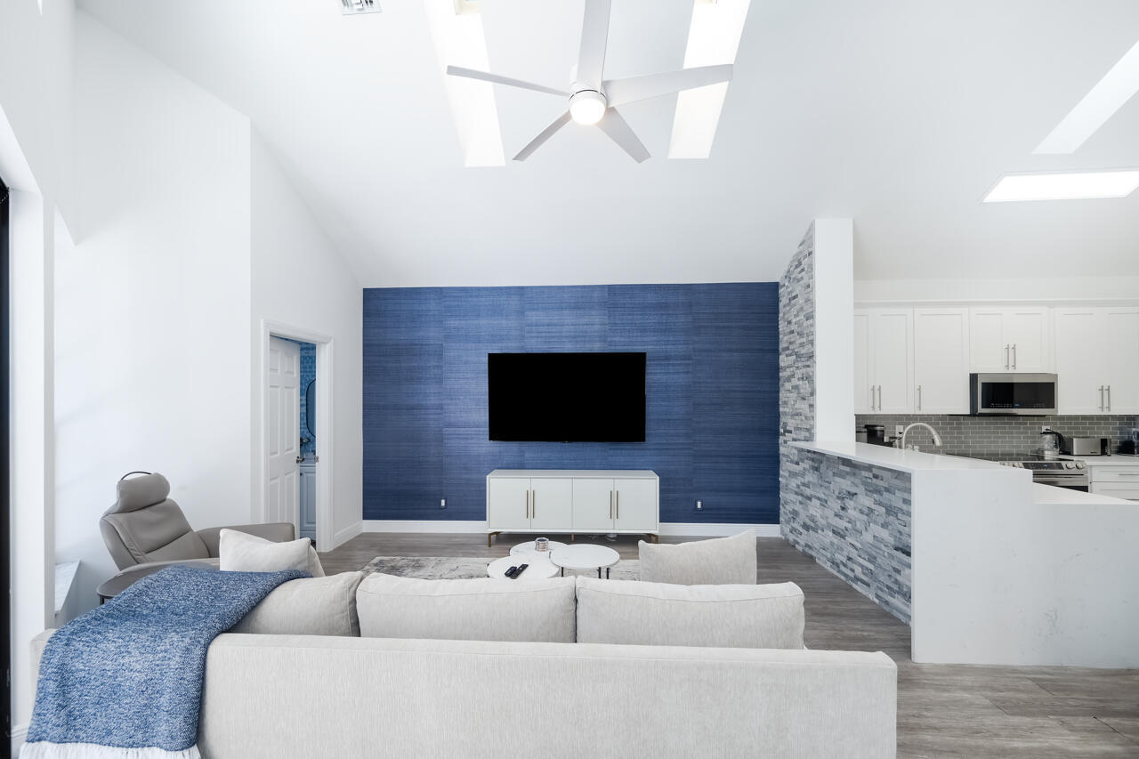 5809 NW 21st, Boca Raton FL 33496