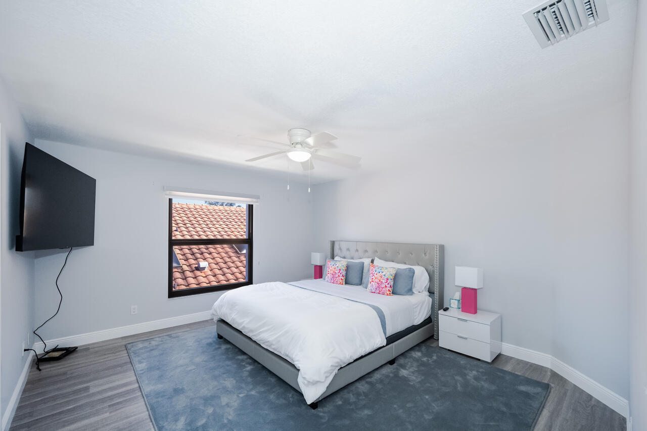 5809 NW 21st, Boca Raton FL 33496