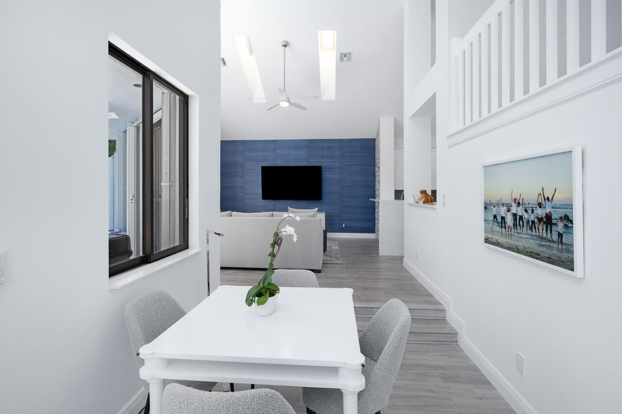 5809 NW 21st, Boca Raton FL 33496