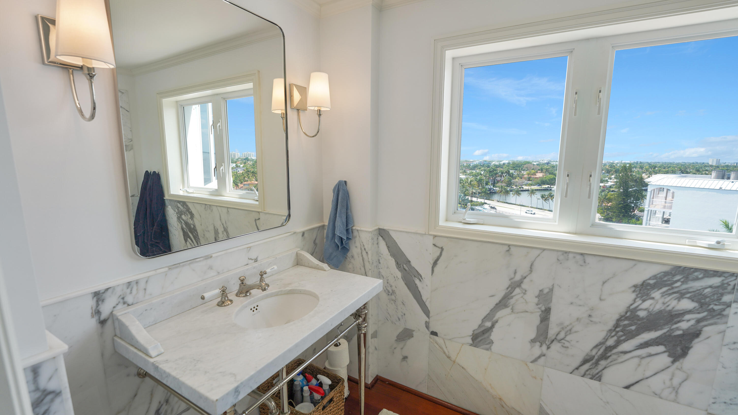333 Sunset #708, Fort Lauderdale FL 33301