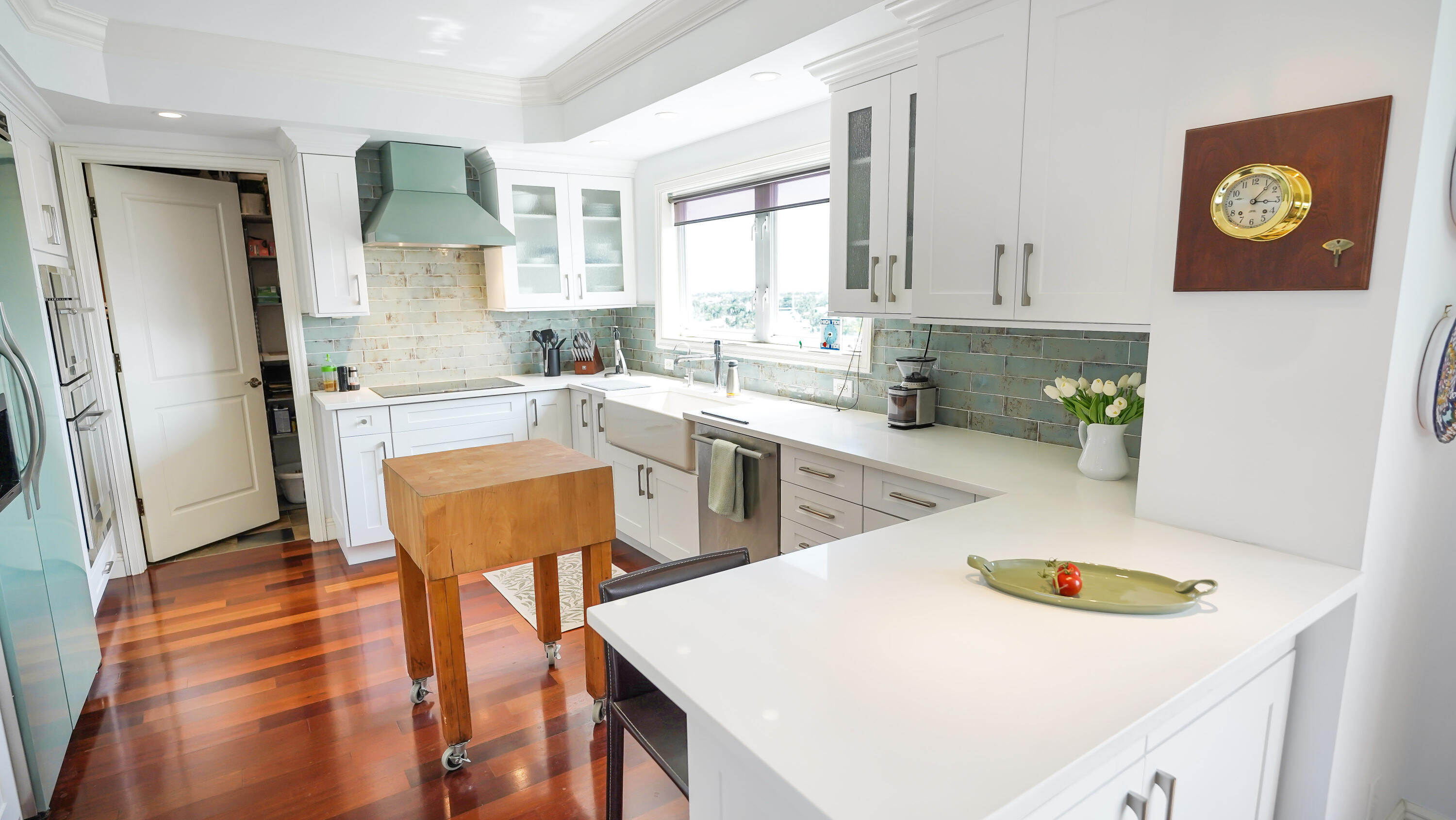 333 Sunset #708, Fort Lauderdale FL 33301
