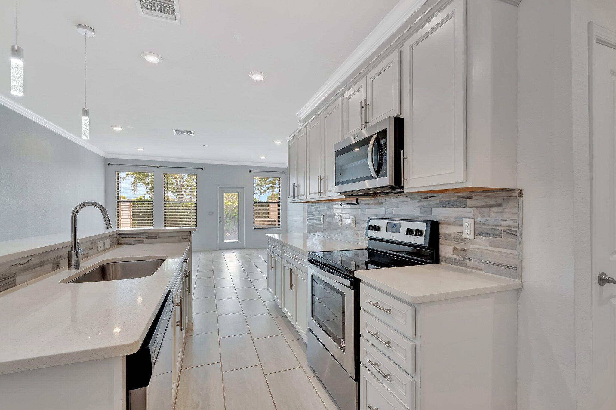 2854 Bard, Palm Springs FL 33406