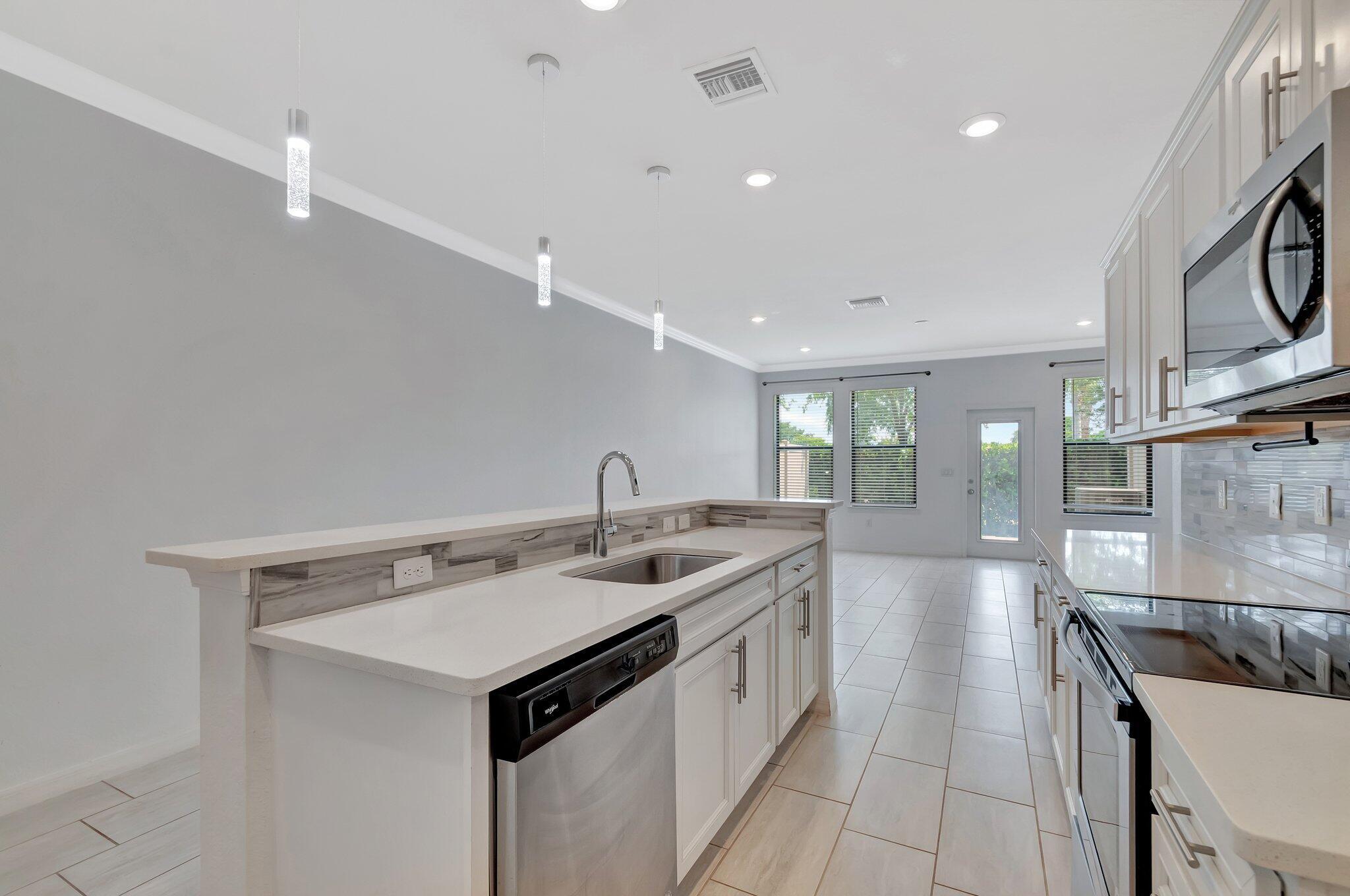 2854 Bard, Palm Springs FL 33406
