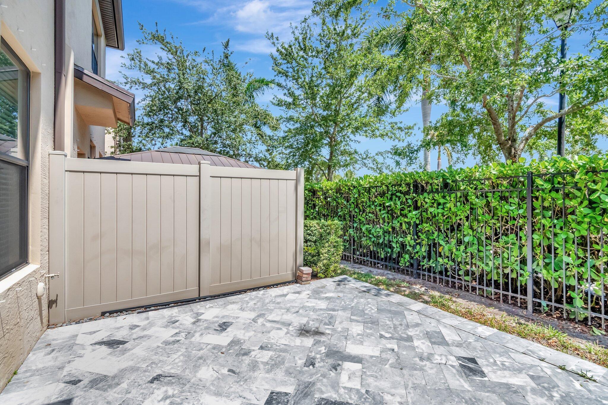 2854 Bard, Palm Springs FL 33406