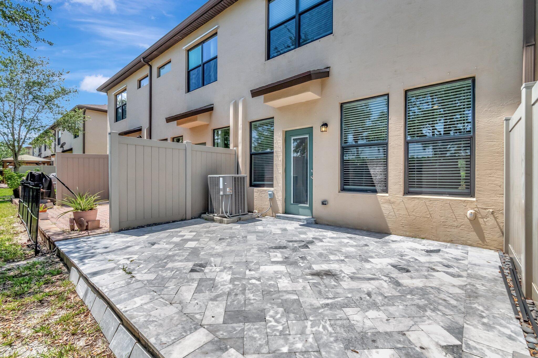 2854 Bard, Palm Springs FL 33406