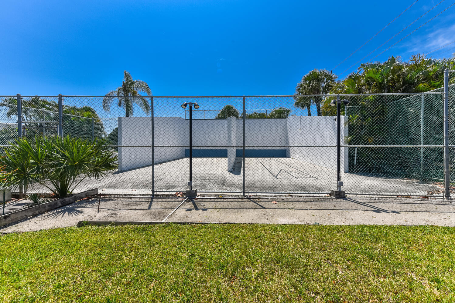 209 Ocean Dunes, Jupiter FL 33477