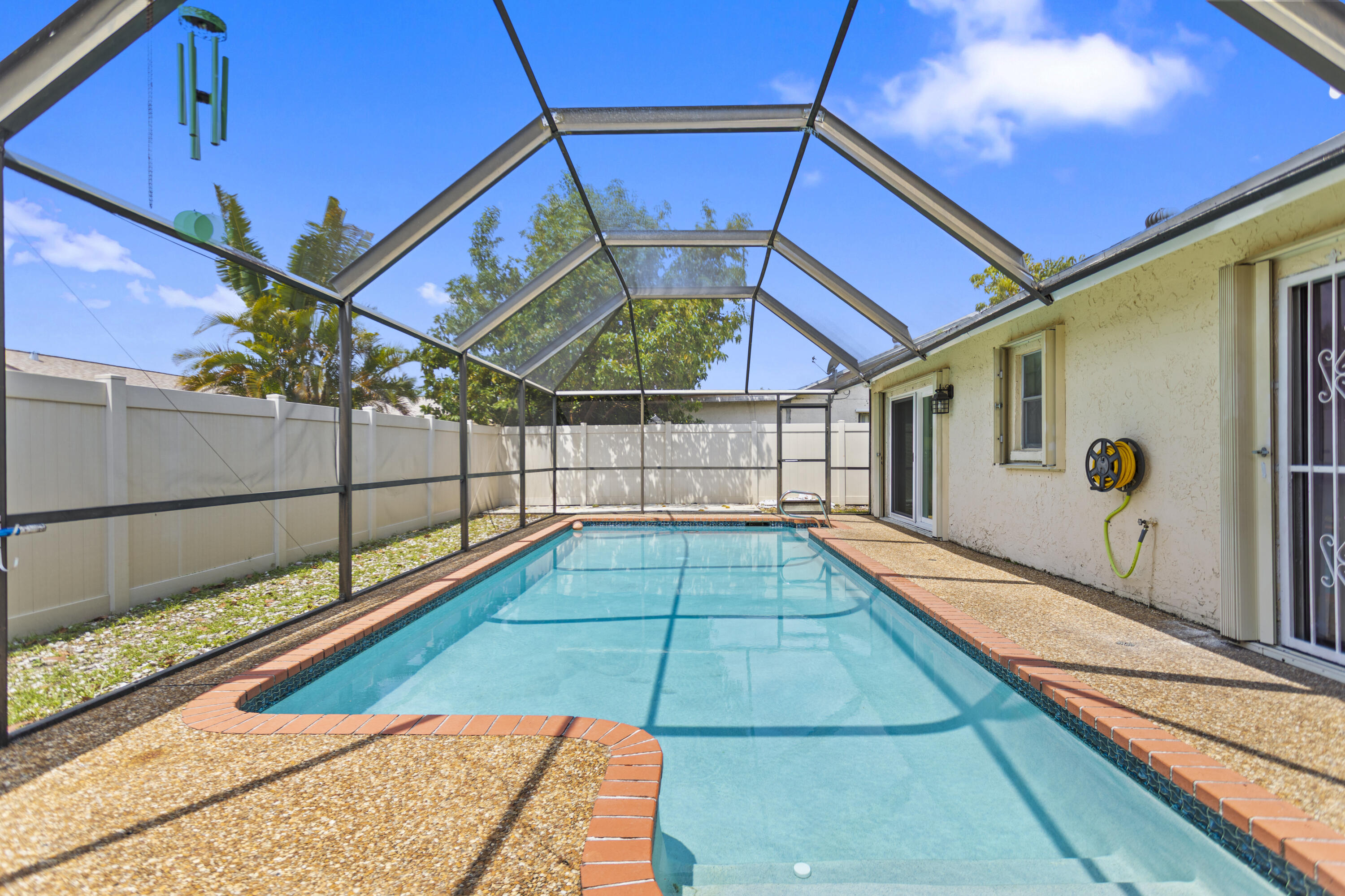 8620 NW 48th, Lauderhill FL 33351